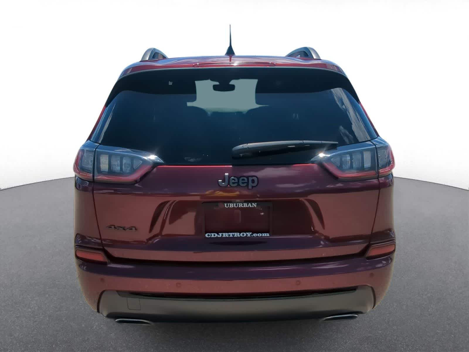Thumbnail: 2020 Jeep Cherokee - 7