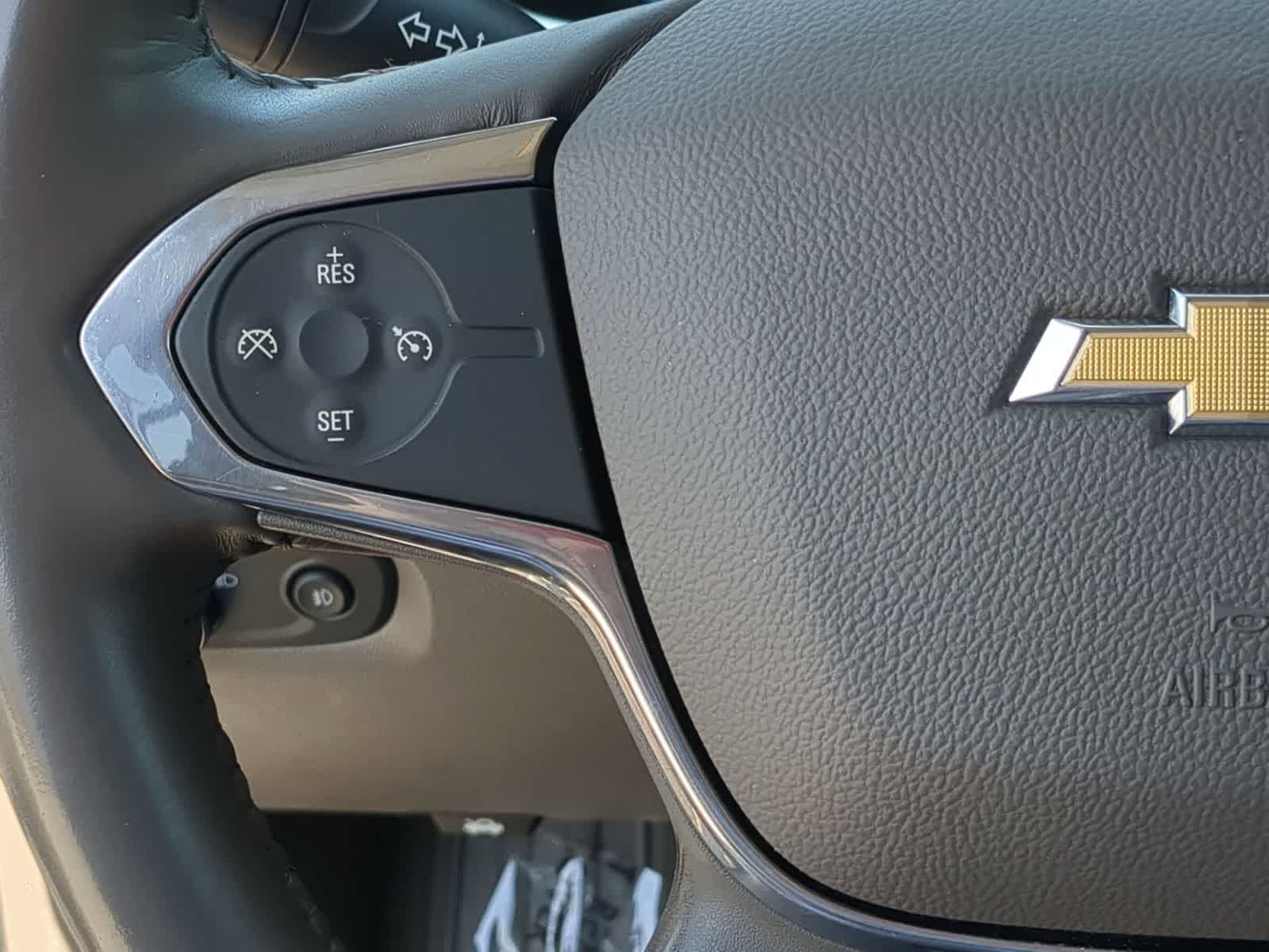 Thumbnail: 2018 Chevrolet Traverse - 24