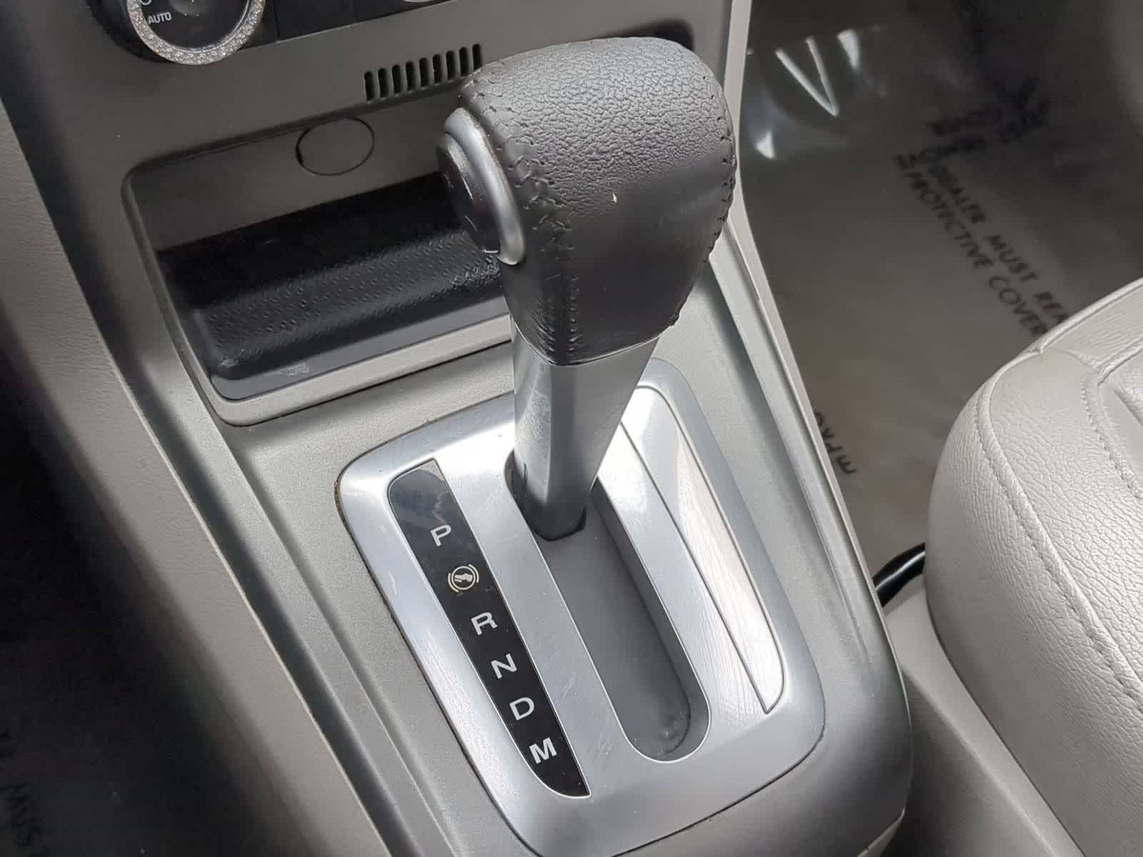 Thumbnail: 2008 Saturn VUE - 30