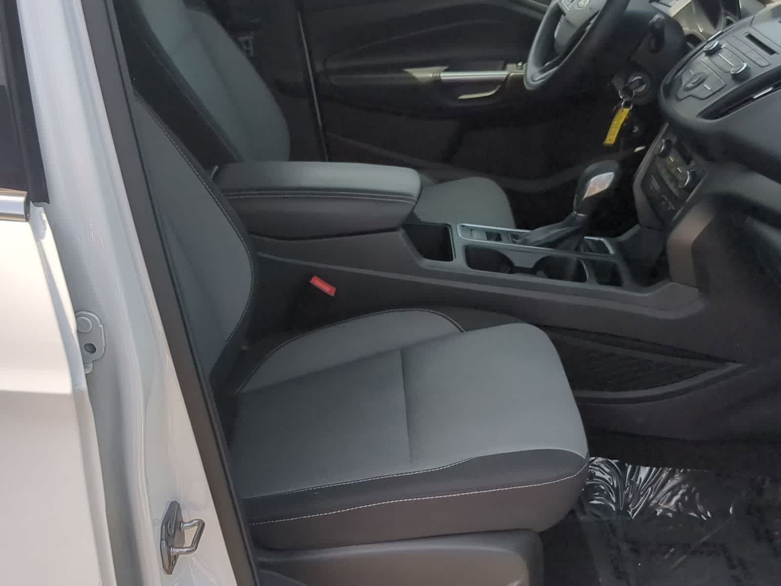 Thumbnail: 2018 Ford Escape - 21