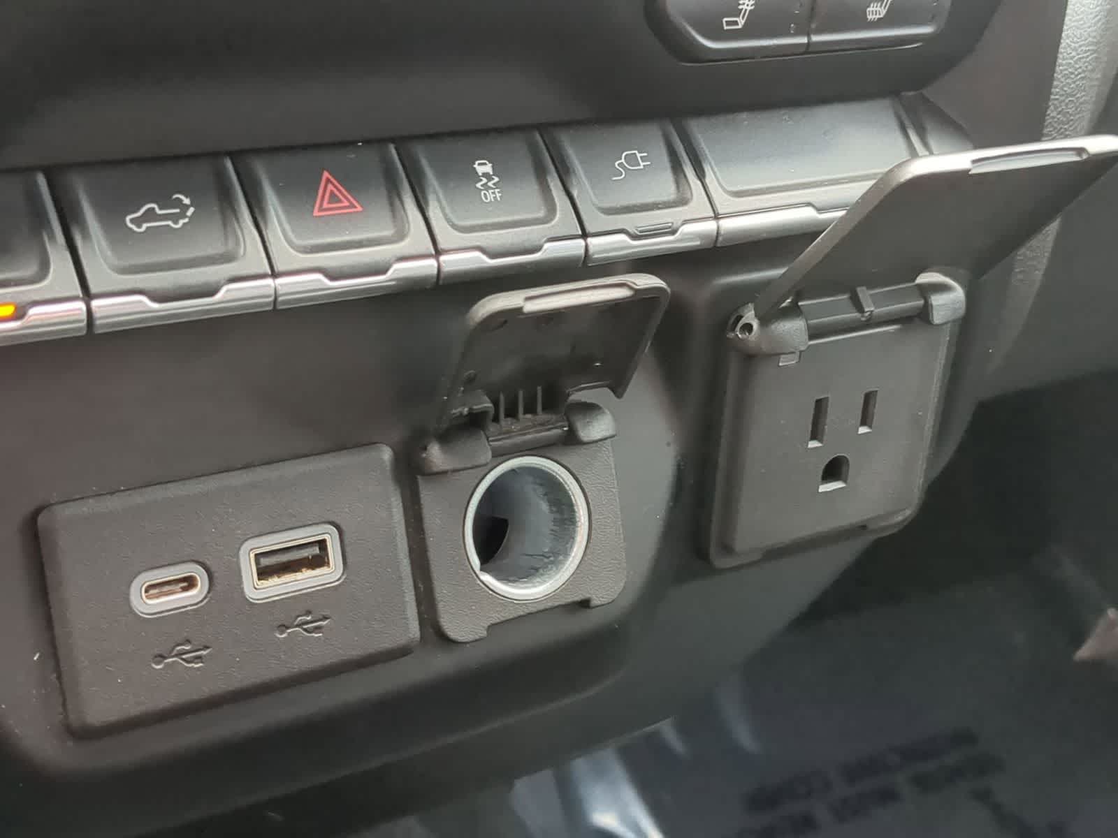 Thumbnail: 2021 Chevrolet Silverado 1500 - 28