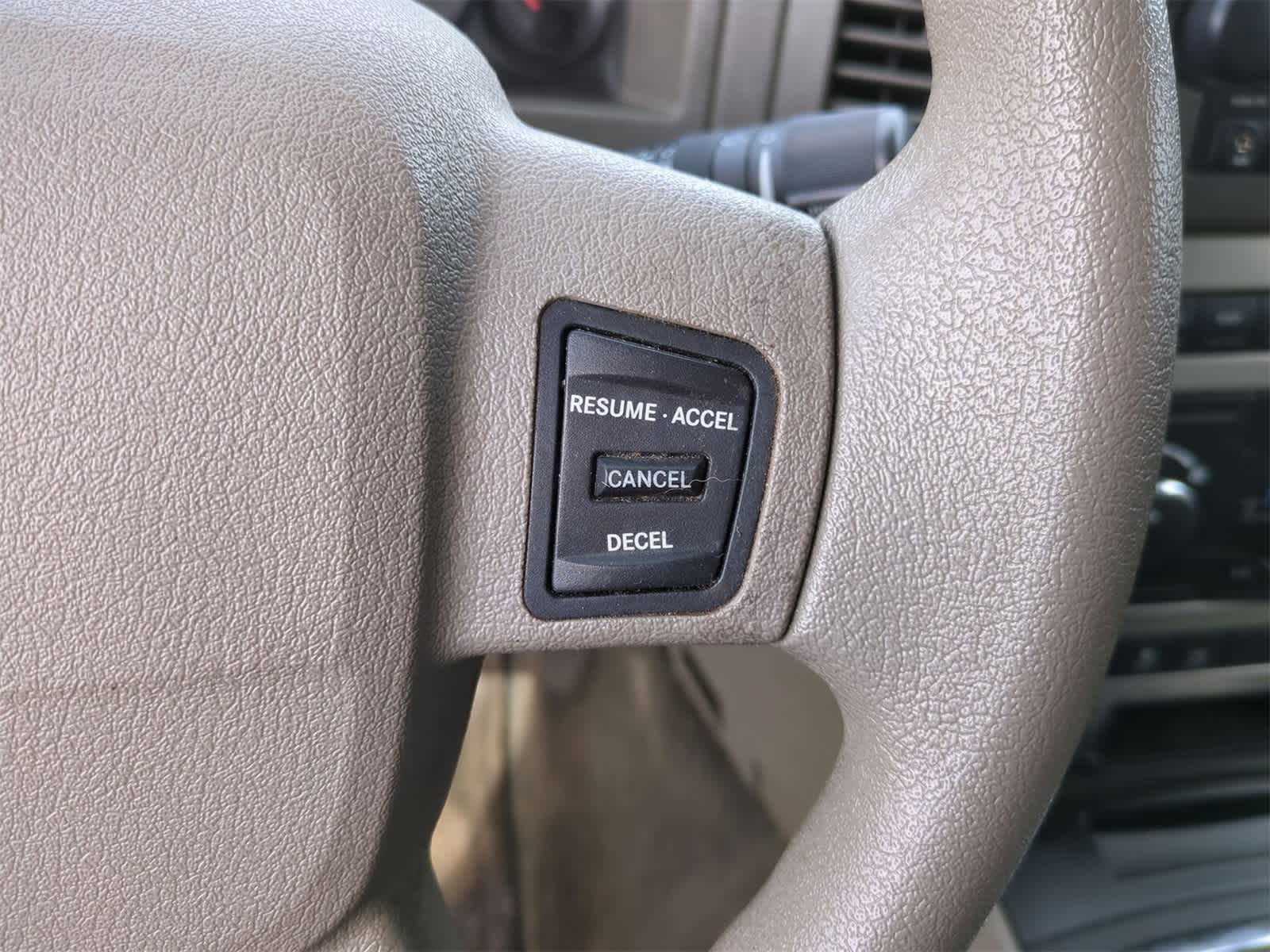 2006 Jeep Grand Cherokee Laredo 22