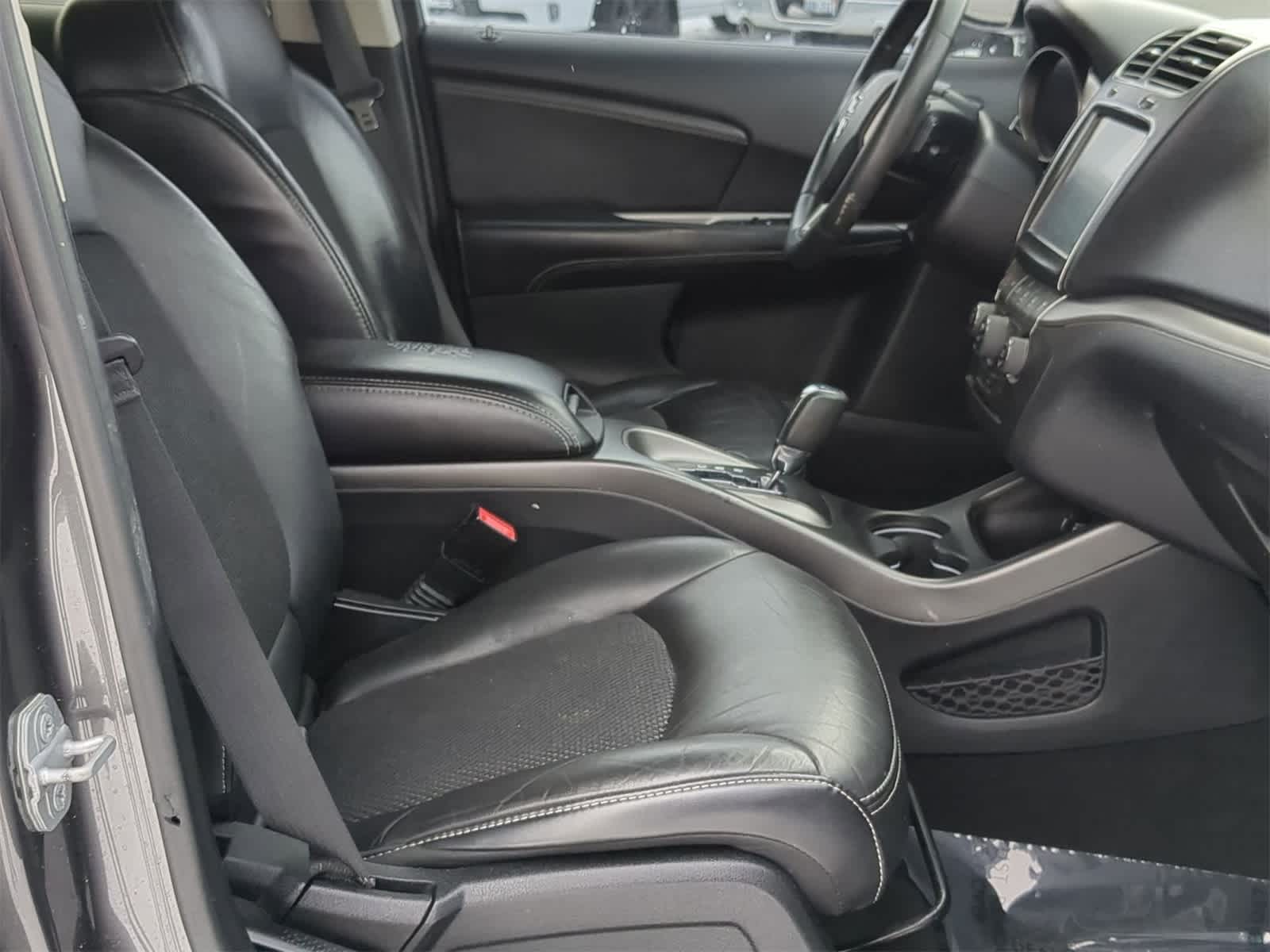 Thumbnail: 2015 Dodge Journey - 28