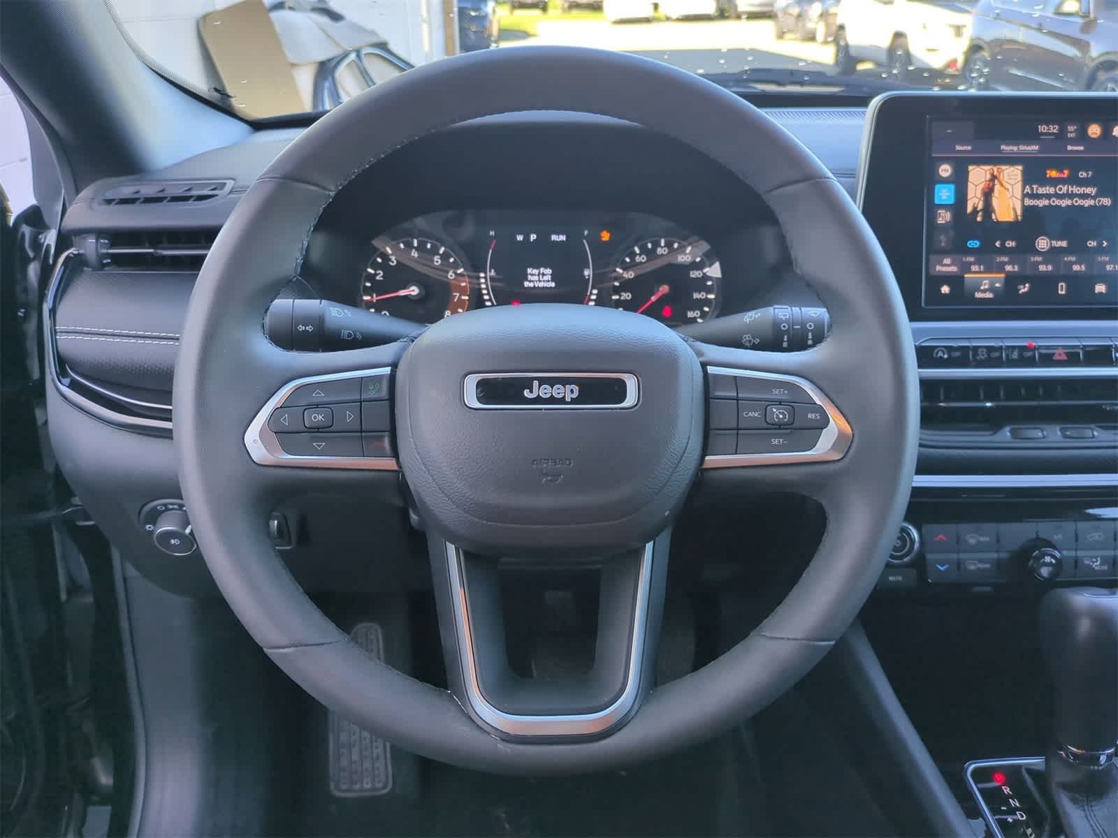 Thumbnail: 2022 Jeep Compass - 22