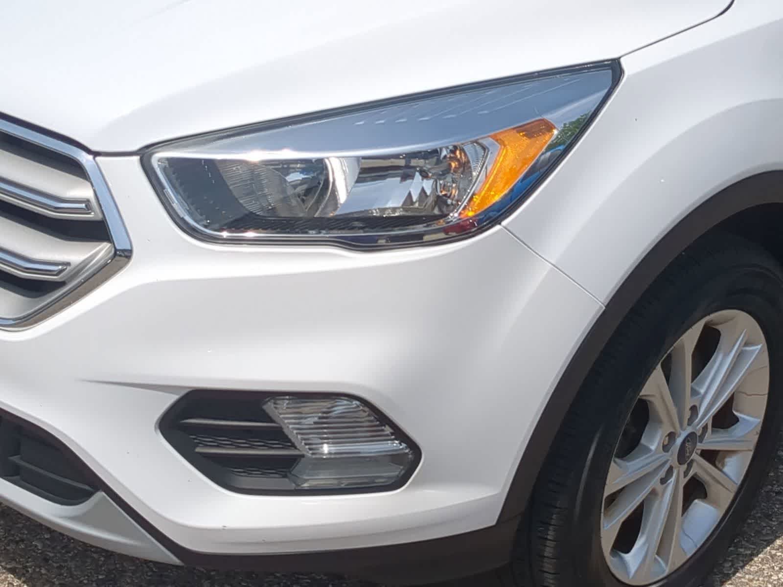 Thumbnail: 2018 Ford Escape - 11