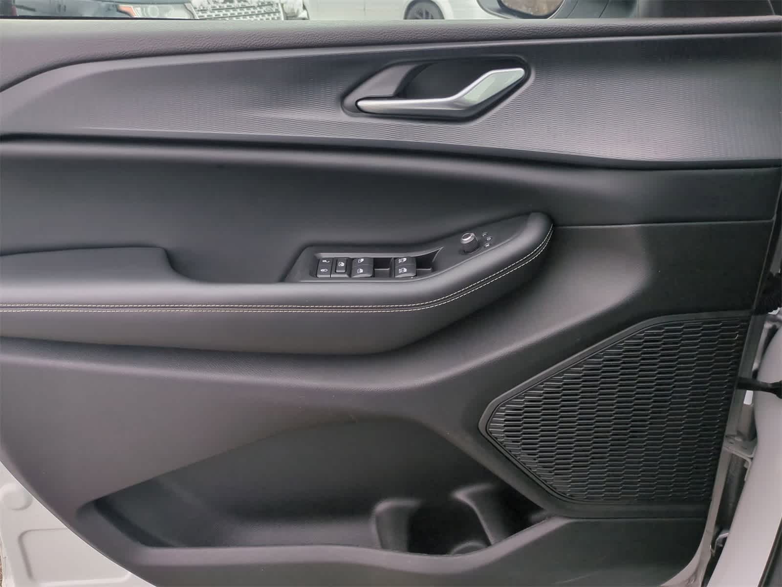 Thumbnail: 2023 Jeep Grand Cherokee - 30