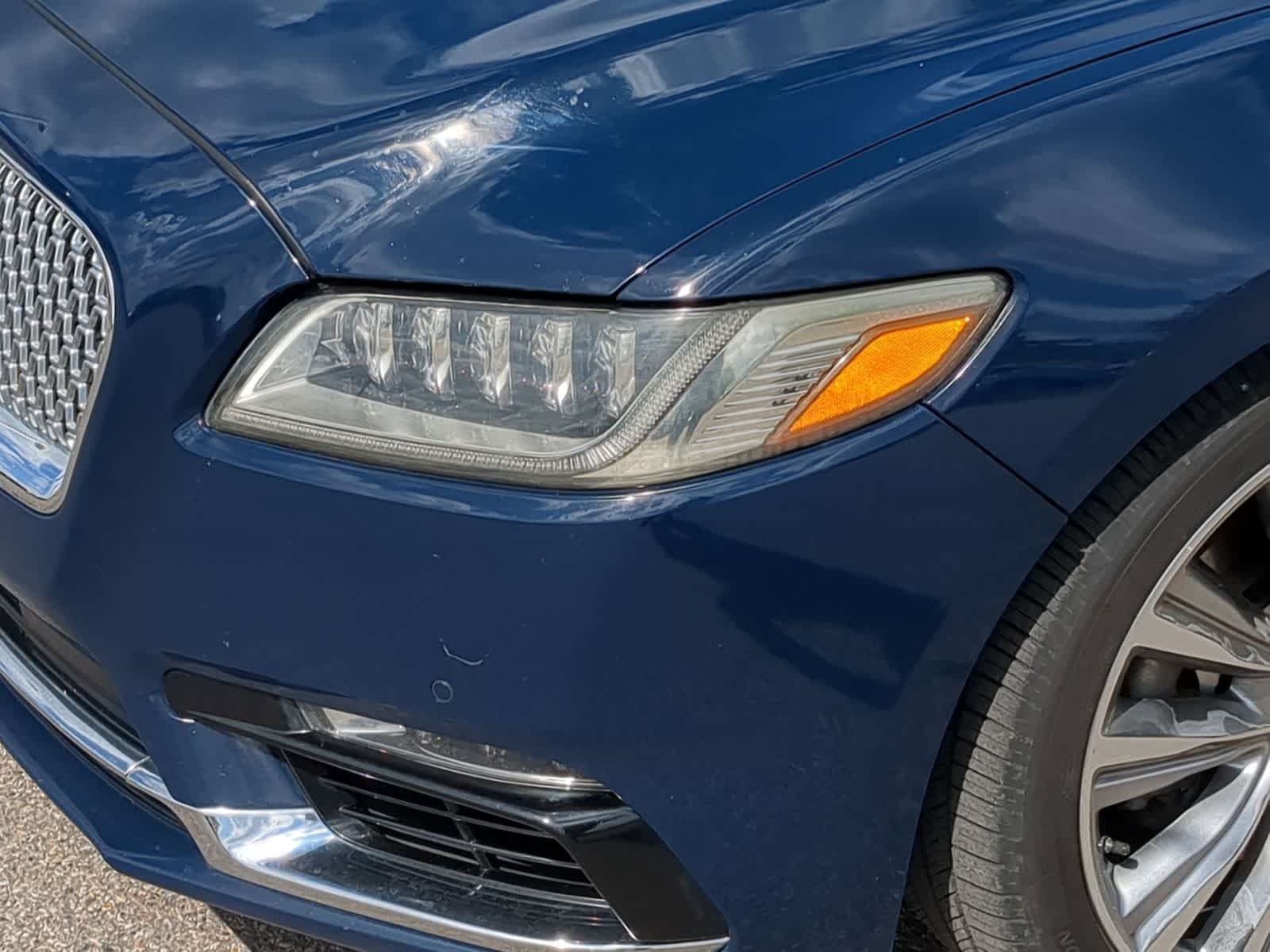 Thumbnail: 2017 Lincoln Continental - 11