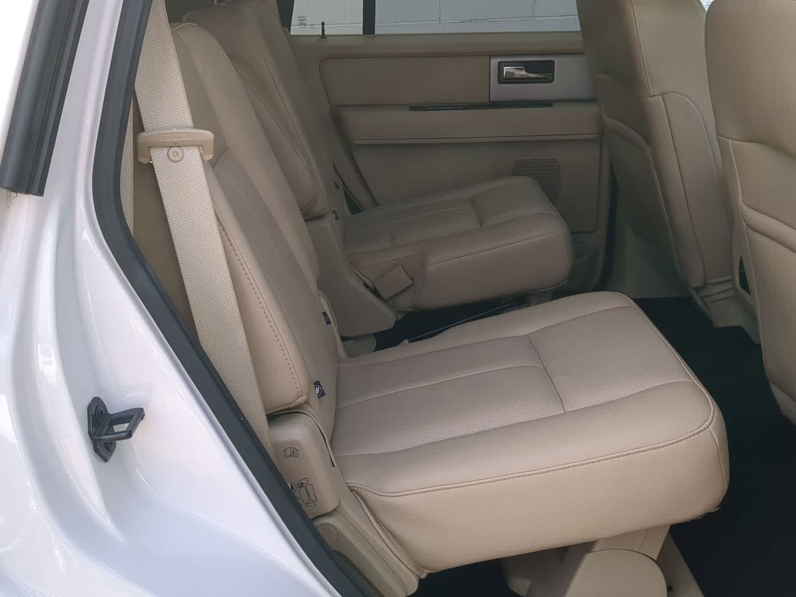 Thumbnail: 2016 Ford Expedition - 20