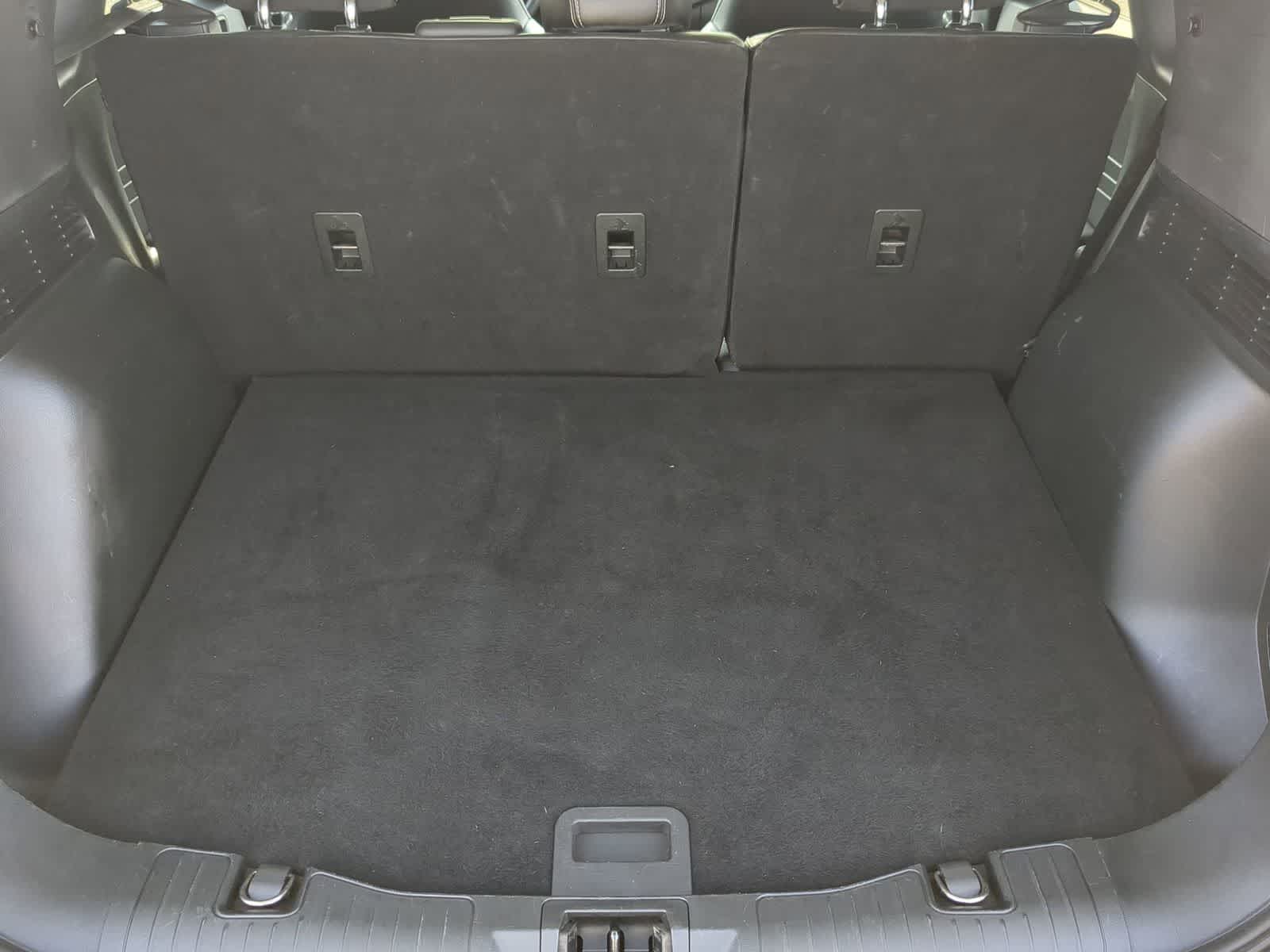 Thumbnail: 2022 Ford Escape - 32