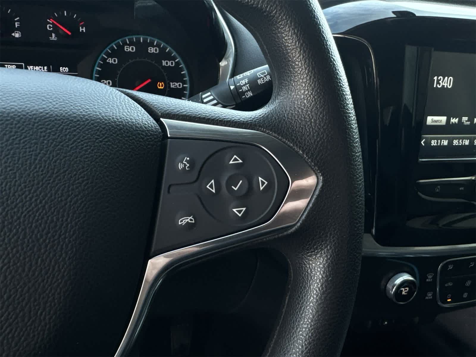 Thumbnail: 2019 Chevrolet Traverse - 25