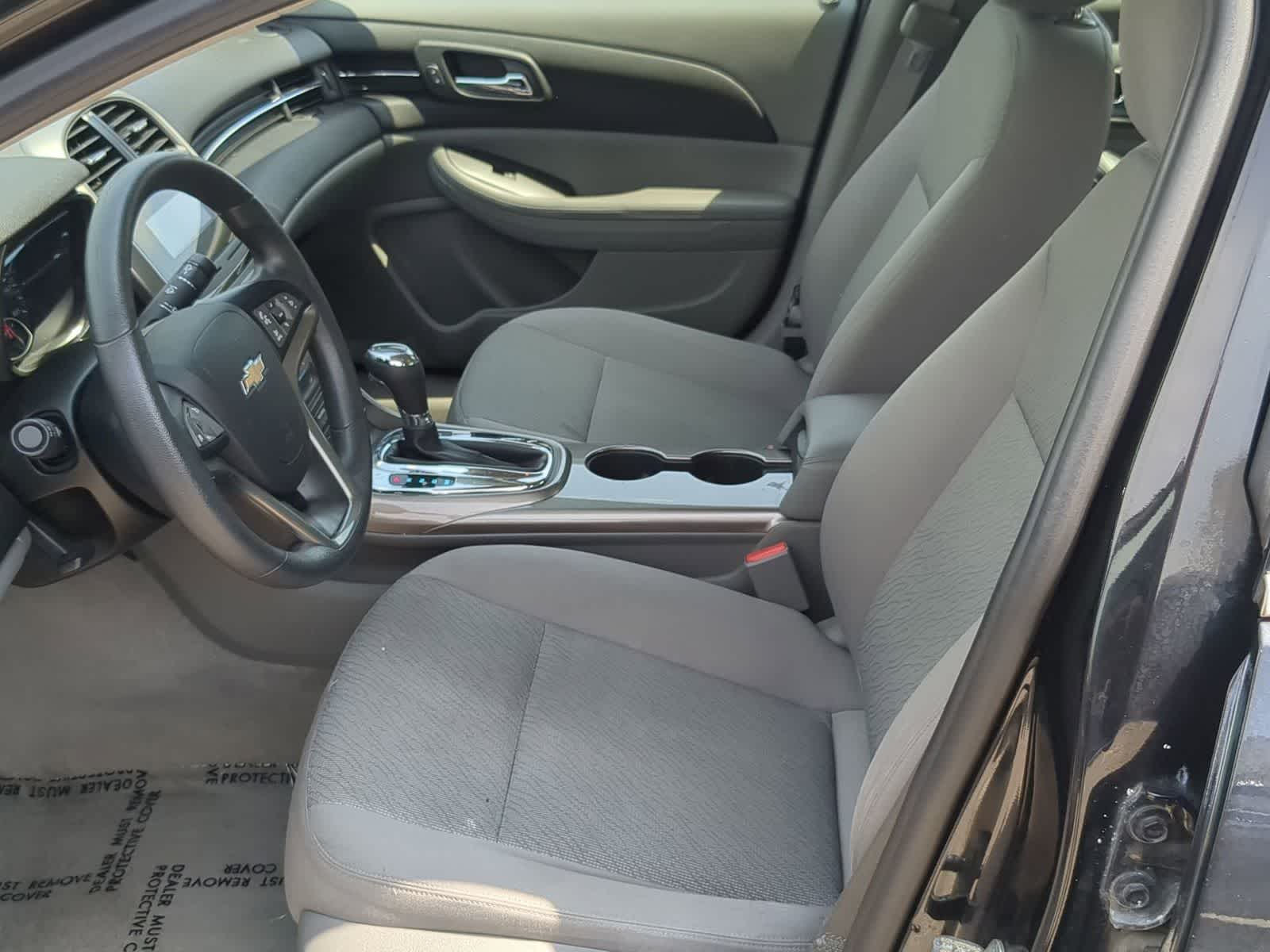 Thumbnail: 2013 Chevrolet Malibu - 16