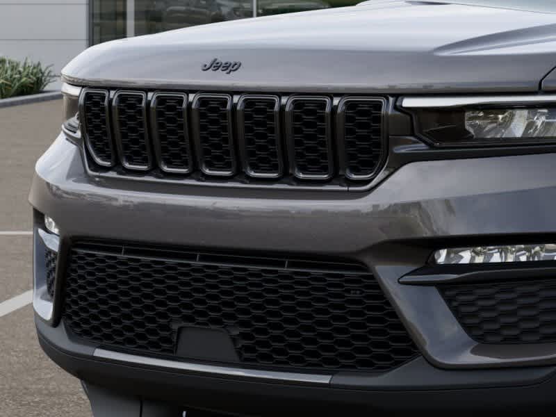 Thumbnail: 2025 Jeep Grand Cherokee - 11