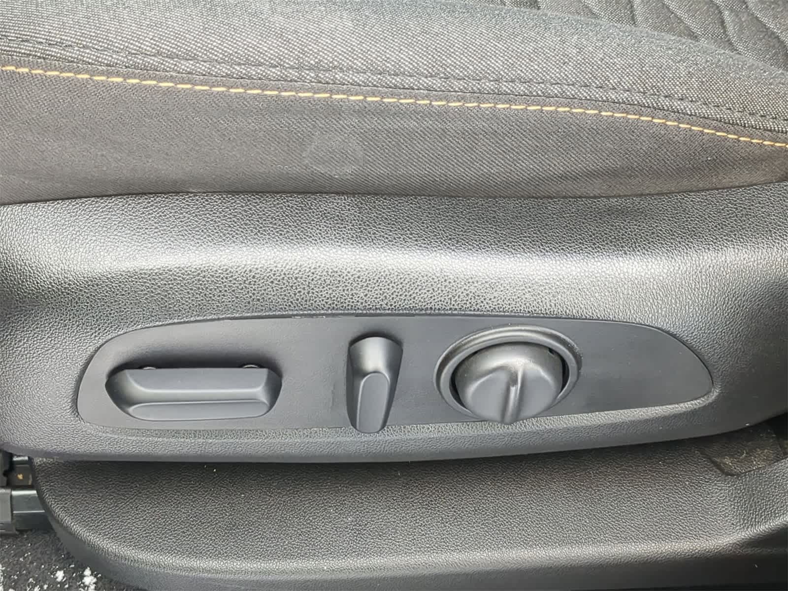 Thumbnail: 2020 Chevrolet Equinox - 17