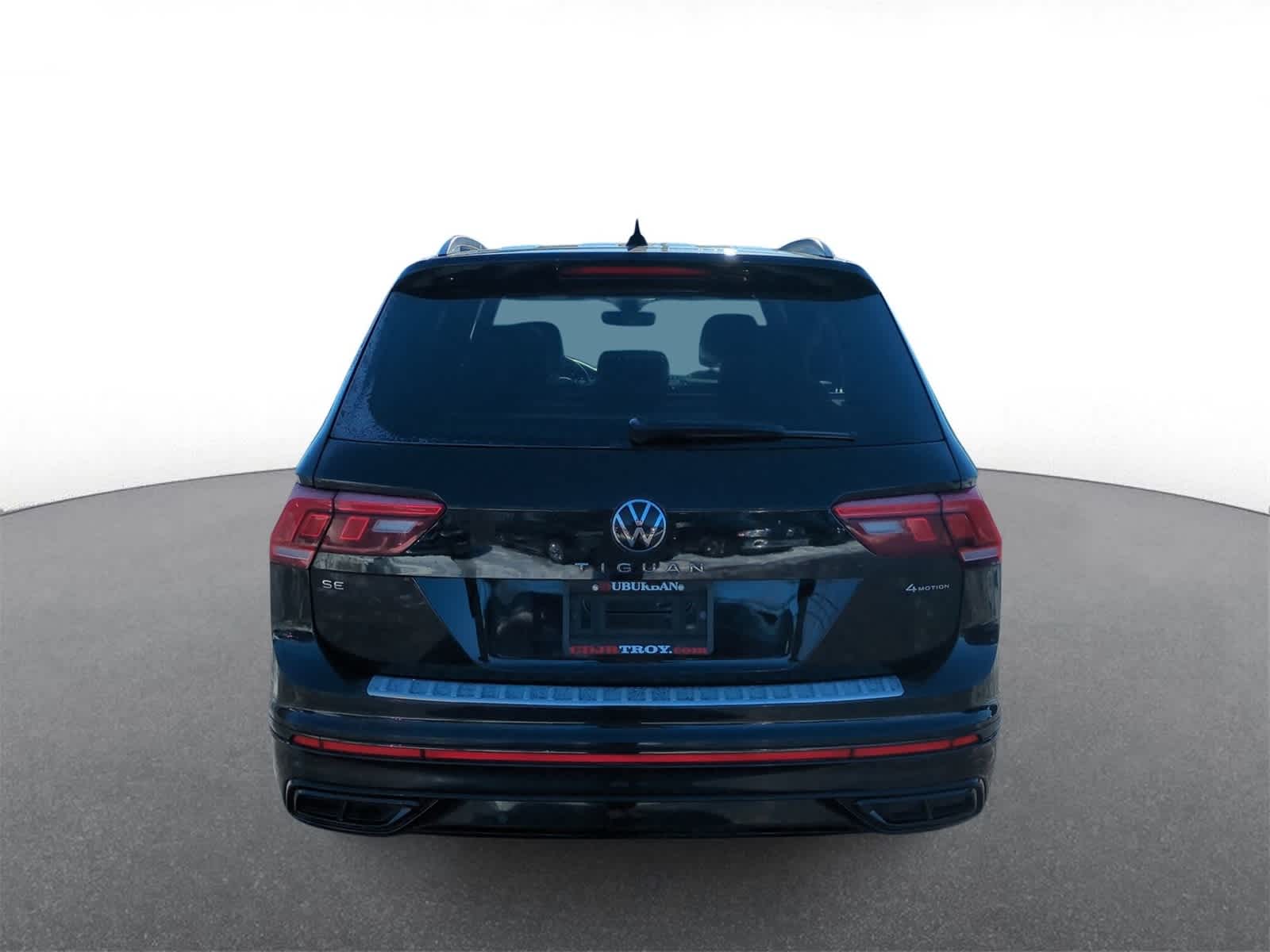 Thumbnail: 2022 Volkswagen Tiguan - 7