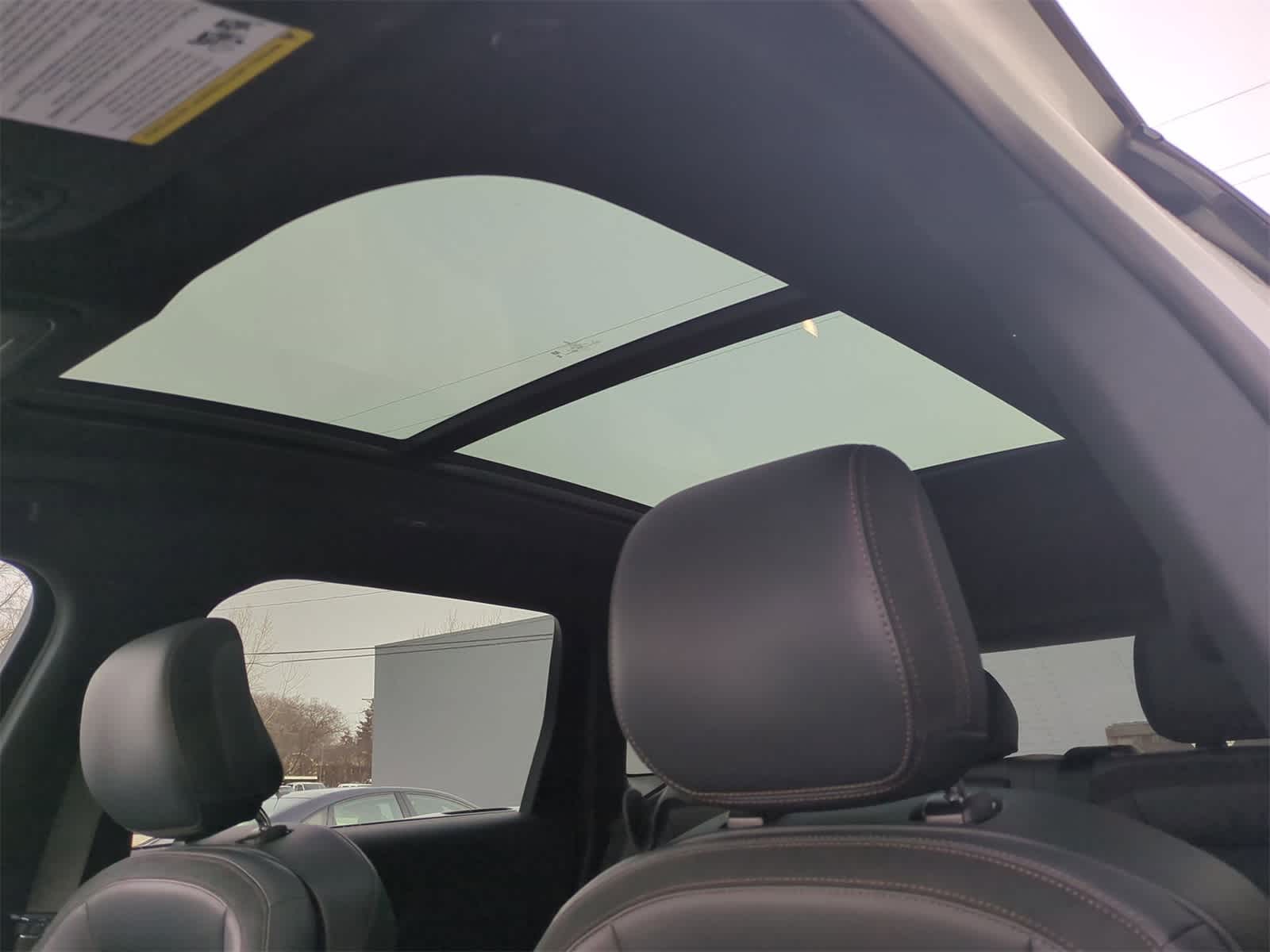 Thumbnail: 2025 Lincoln Nautilus - 19