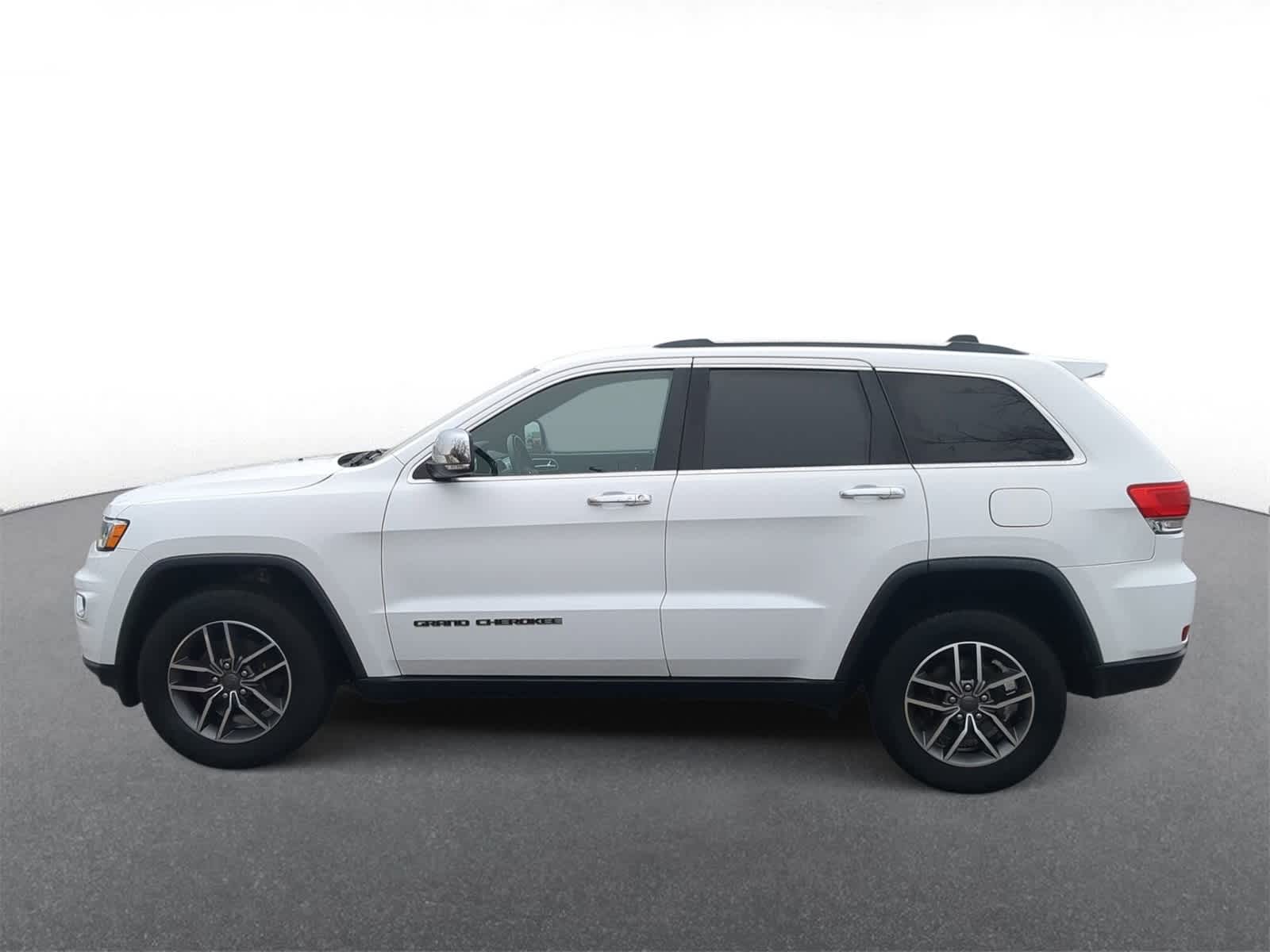 Thumbnail: 2019 Jeep Grand Cherokee - 5