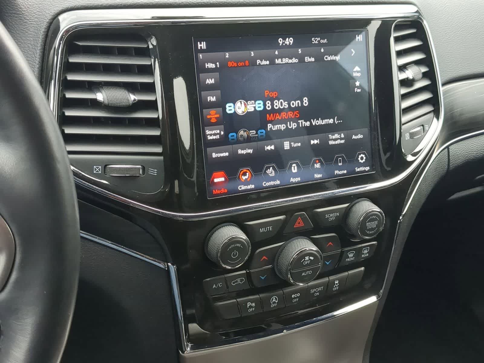 Thumbnail: 2022 Jeep Grand Cherokee - 26