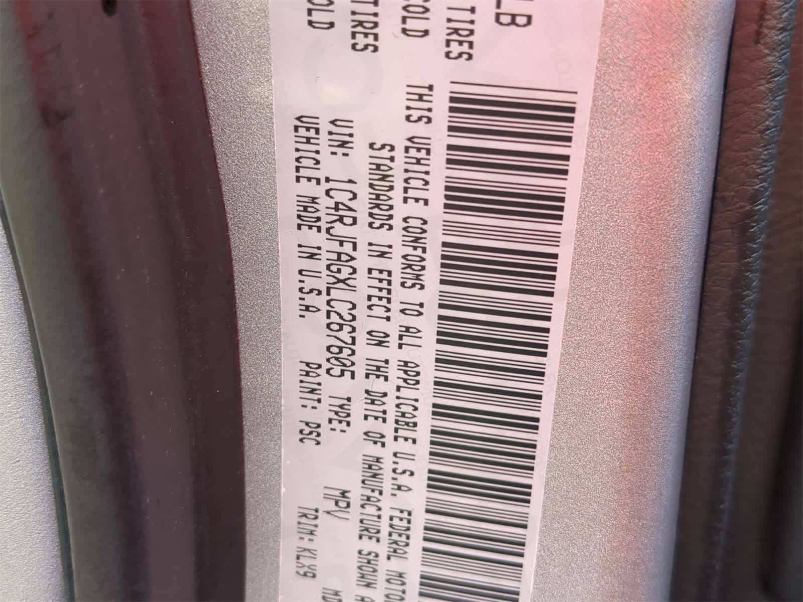 Thumbnail: 2020 Jeep Grand Cherokee - 34