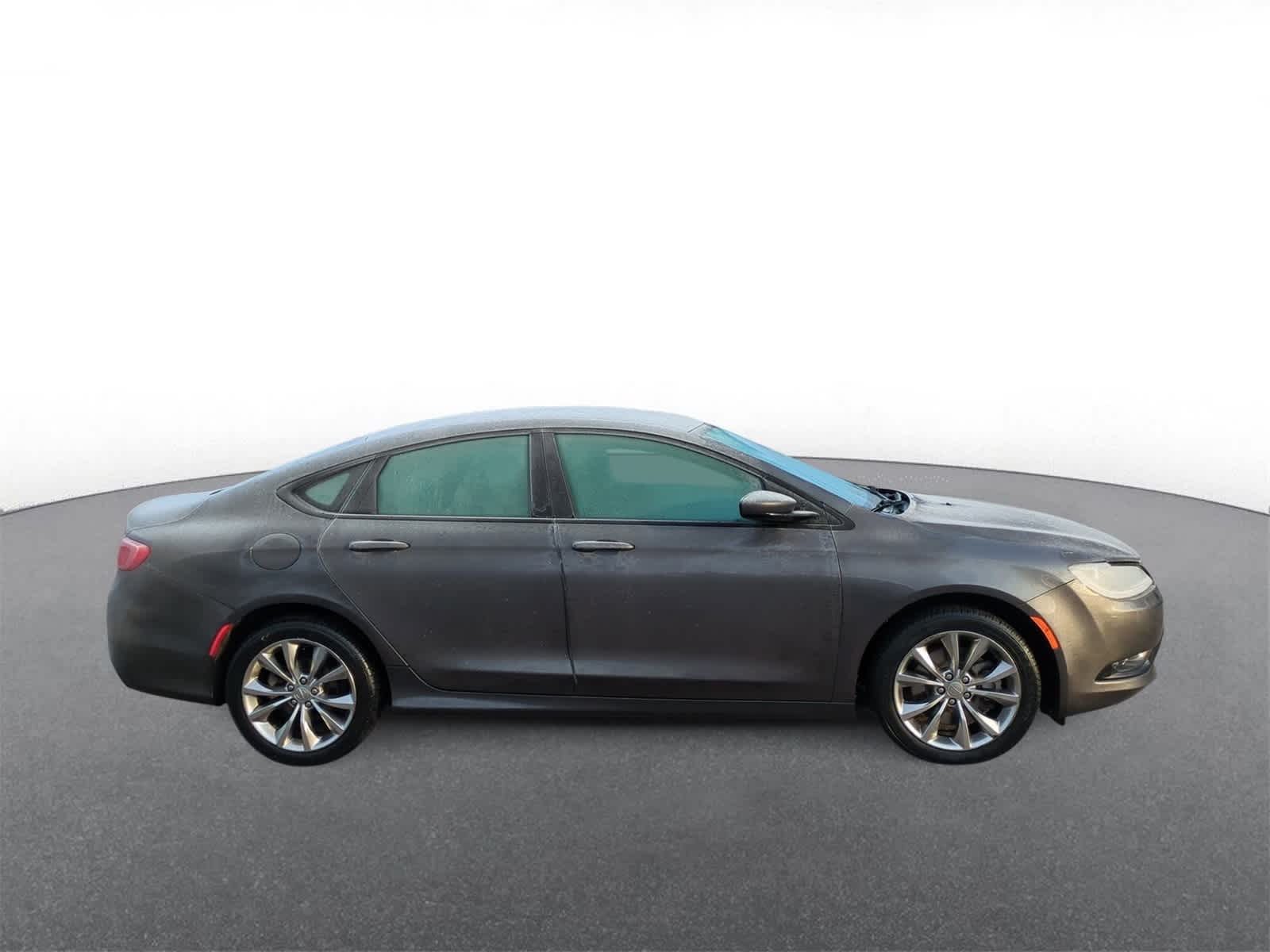 Thumbnail: 2015 Chrysler 200 - 9