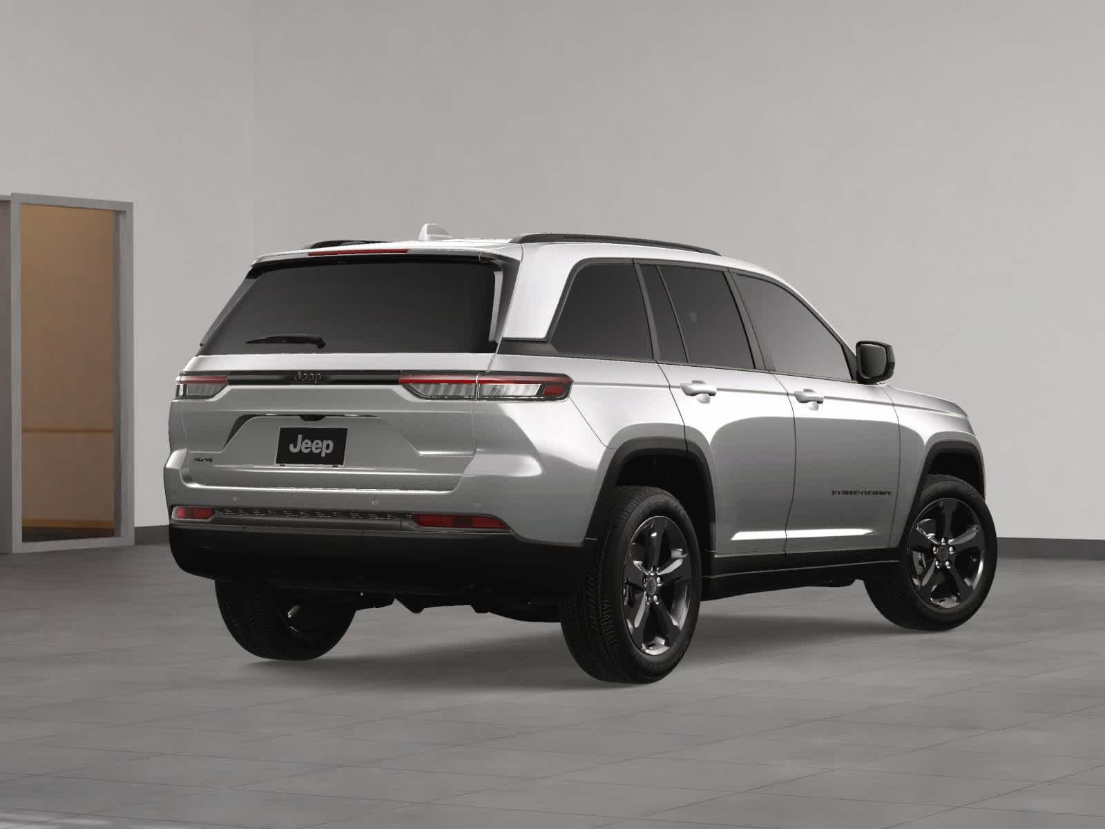 2025 Jeep Grand Cherokee Laredo 3