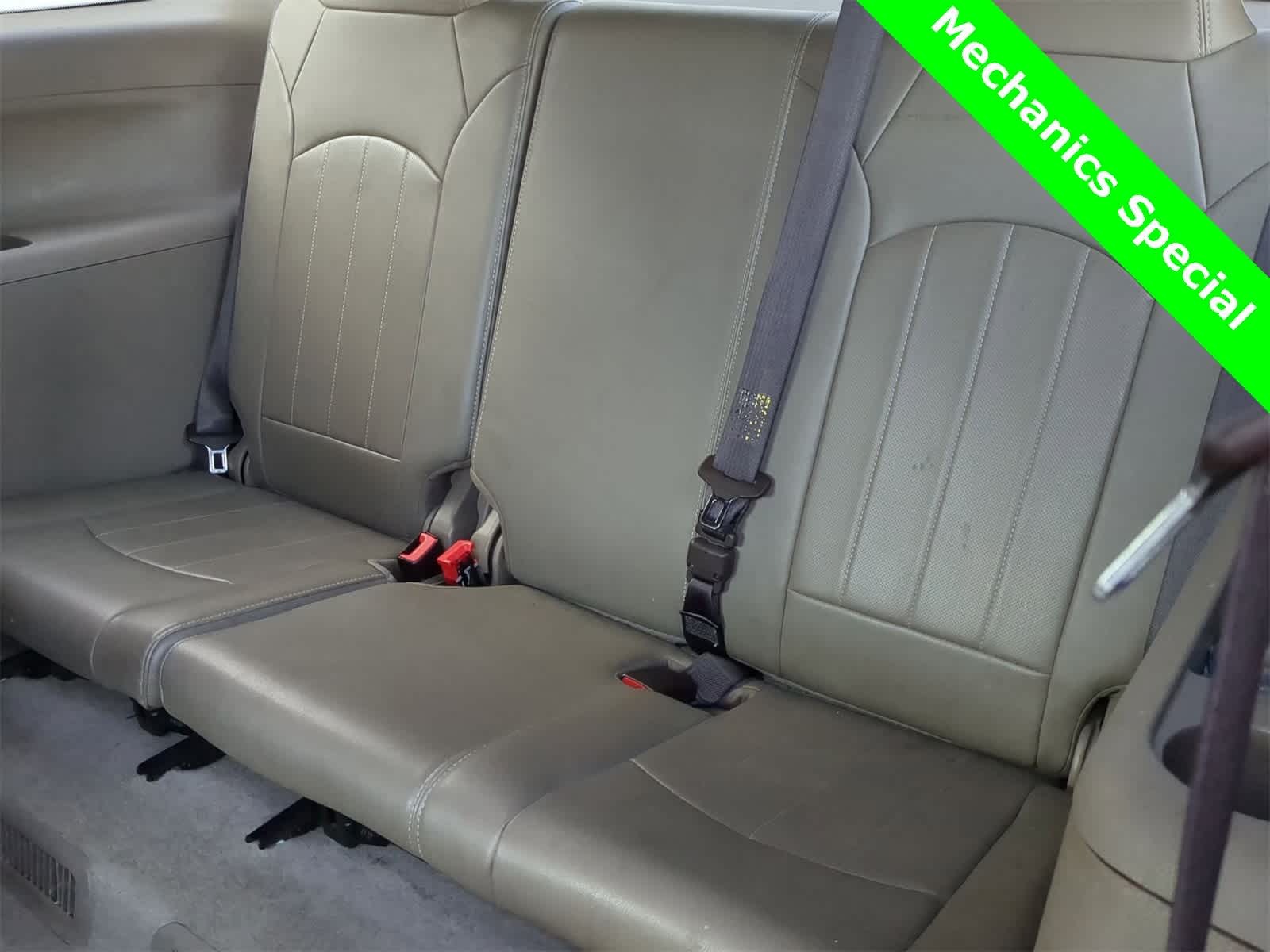 Thumbnail: 2015 GMC Acadia - 21