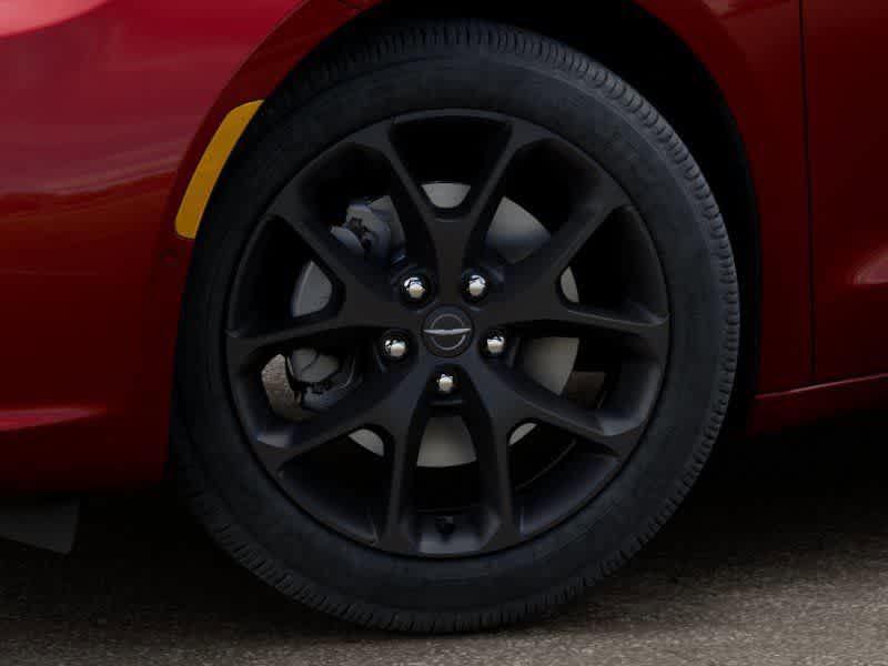 Thumbnail: 2026 Chrysler Pacifica - 8