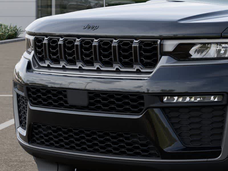 Thumbnail: 2026 Jeep Grand Cherokee L - 11