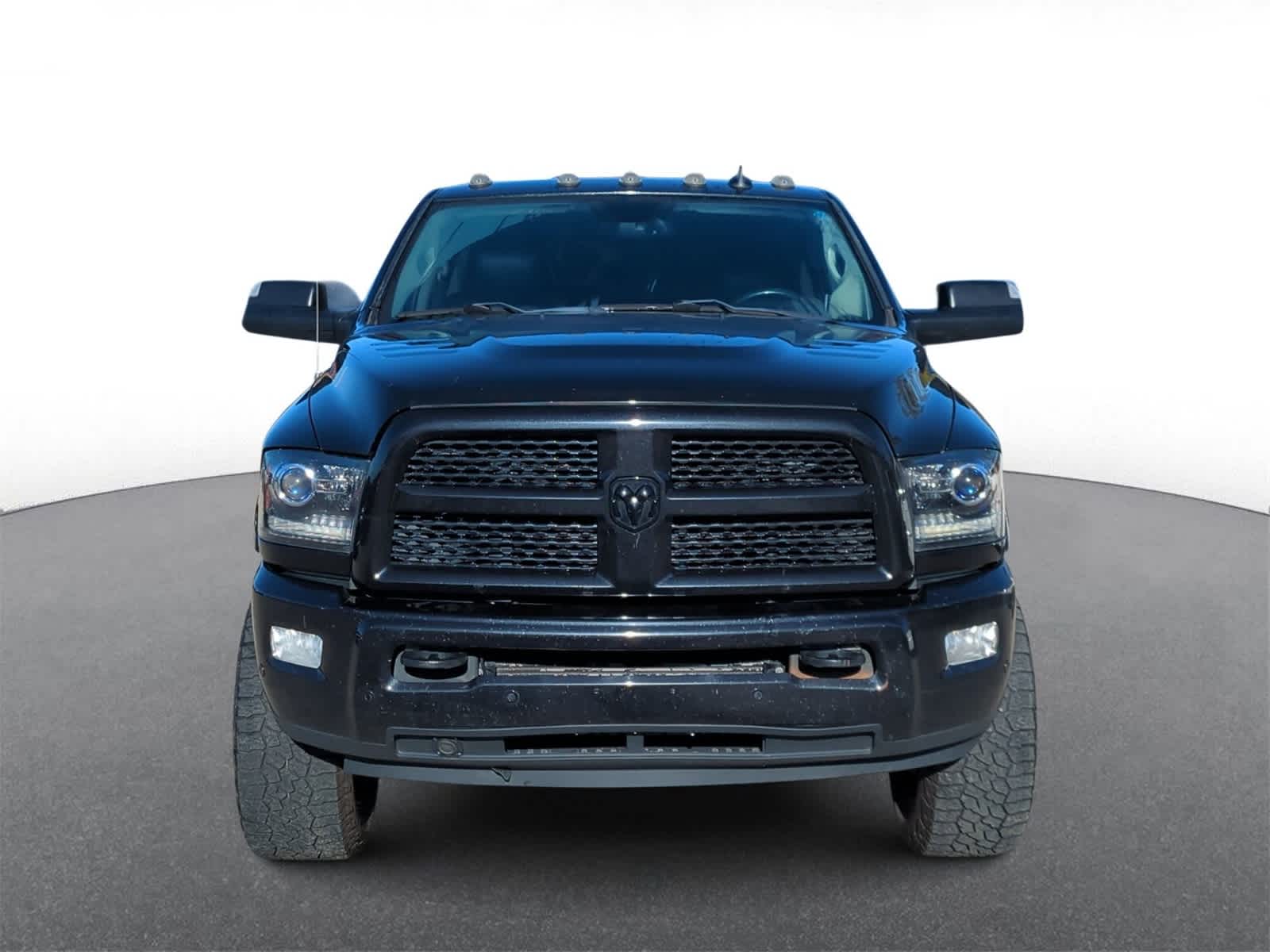 2017 Ram 3500 Laramie photo 3