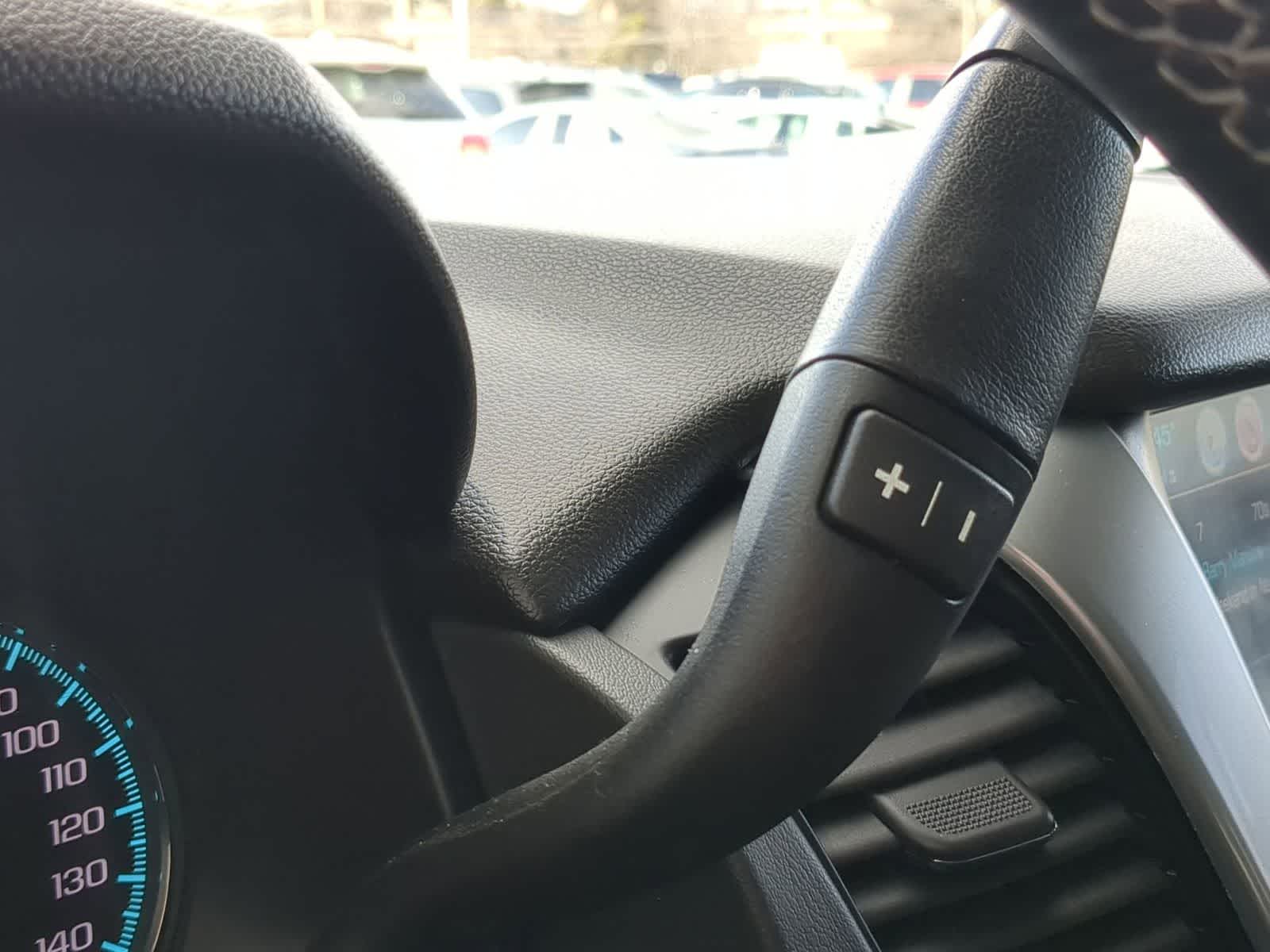 Thumbnail: 2020 Chevrolet Tahoe - 30