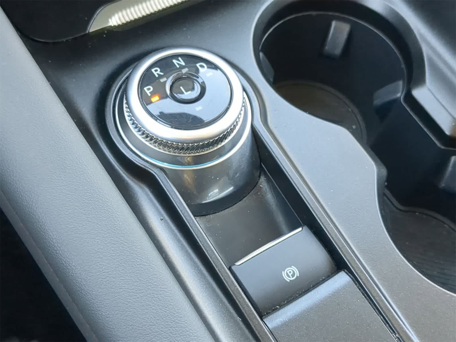 Thumbnail: 2025 Ford Explorer - 38