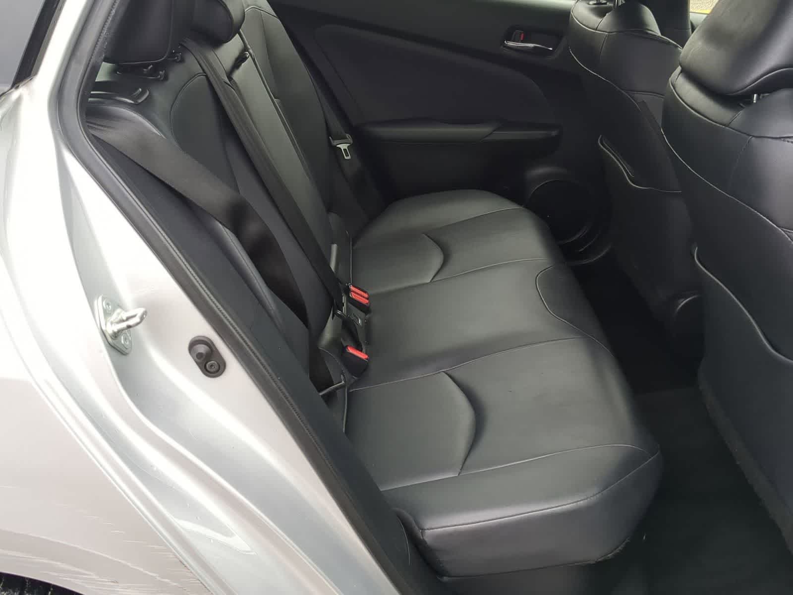 Thumbnail: 2022 Toyota Prius - 20