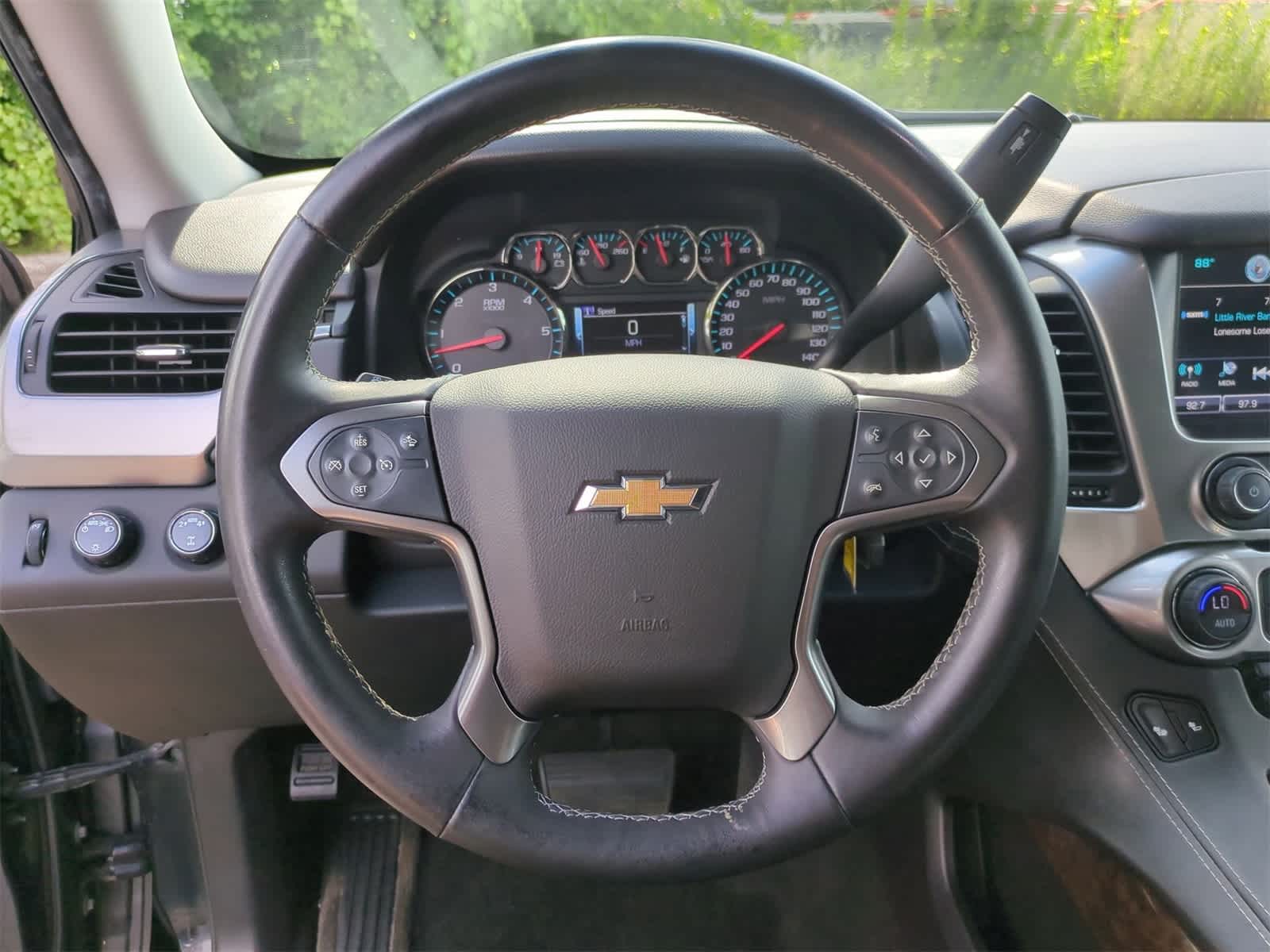 Thumbnail: 2017 Chevrolet Tahoe - 20
