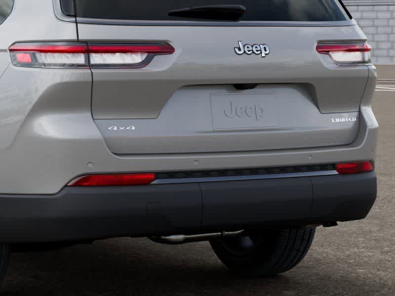 Thumbnail: 2026 Jeep Grand Cherokee L - 13