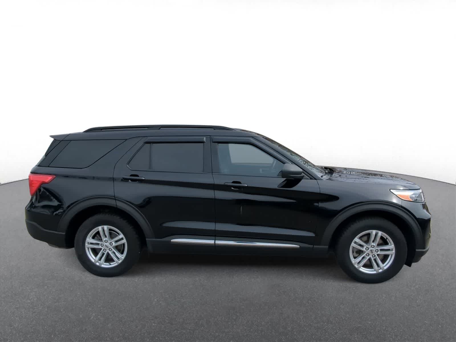 Thumbnail: 2020 Ford Explorer - 9