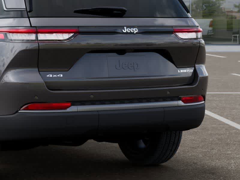 Thumbnail: 2026 Jeep Grand Cherokee - 13
