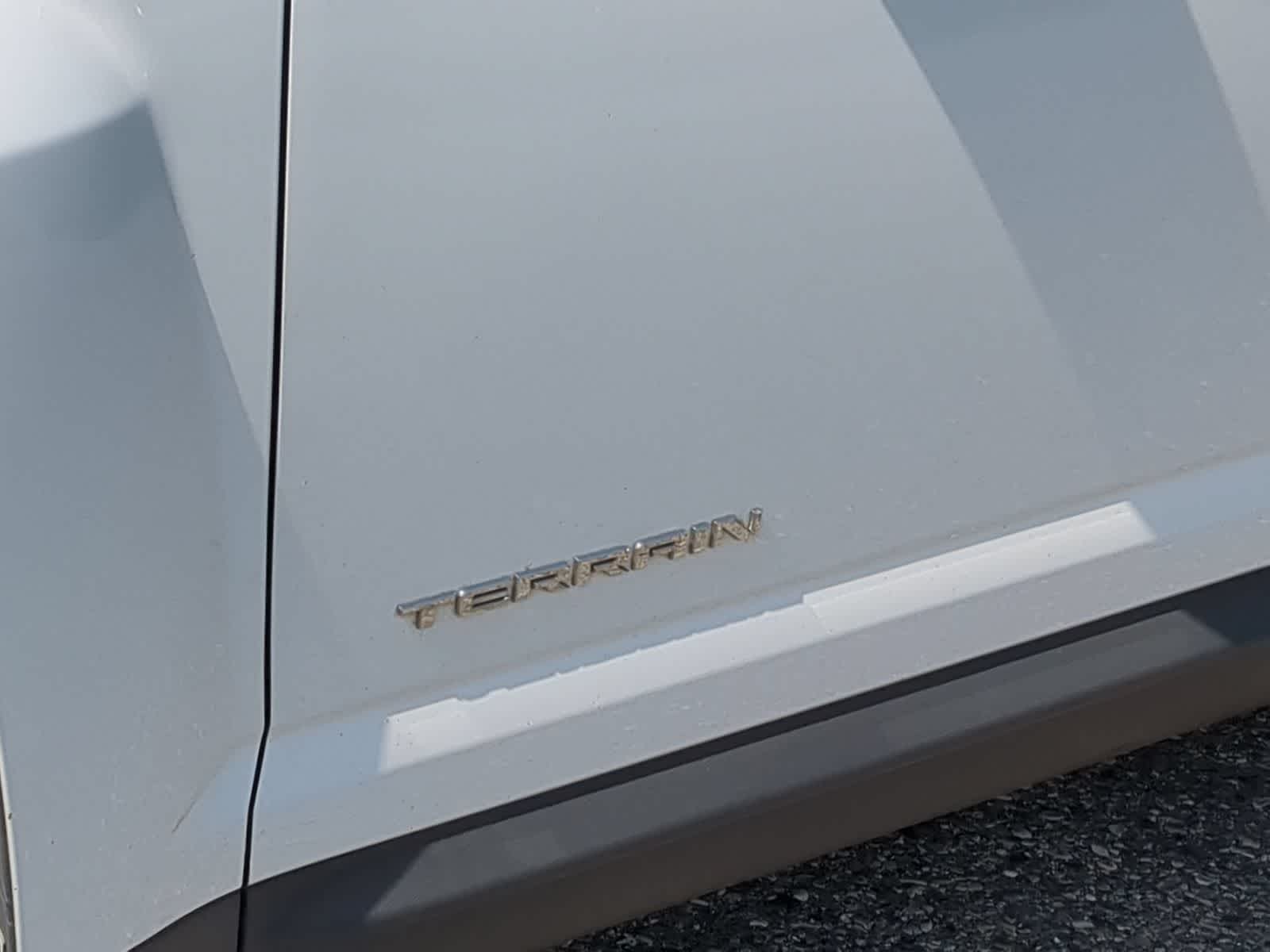 Thumbnail: 2012 GMC Terrain - 13