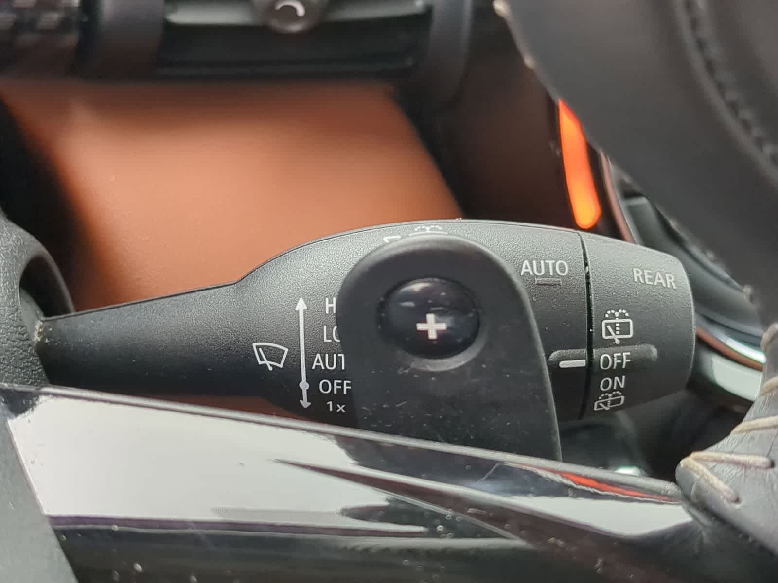 Thumbnail: 2021 MINI Cooper Hardtop - 30