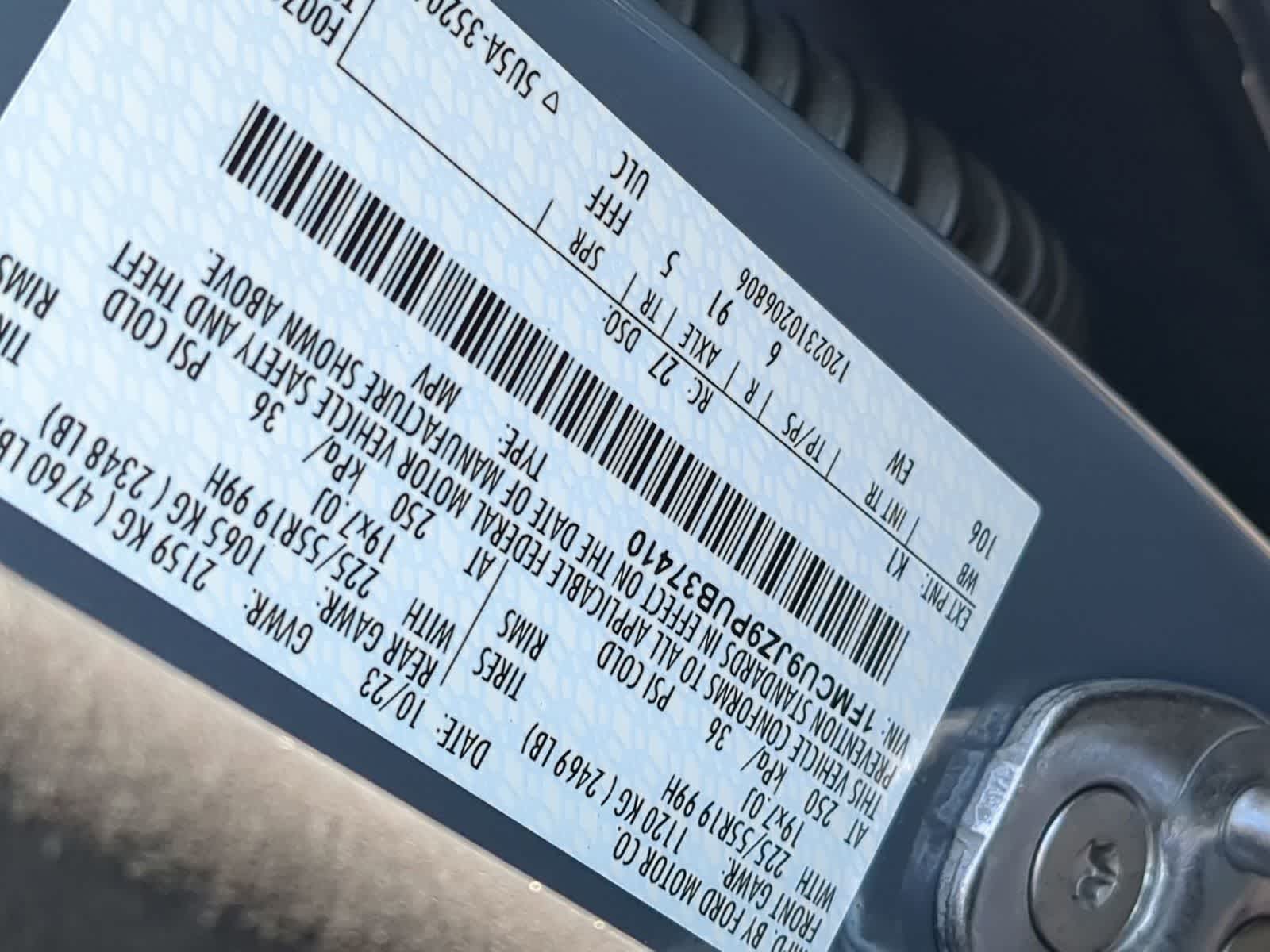 Thumbnail: 2023 Ford Escape - 34