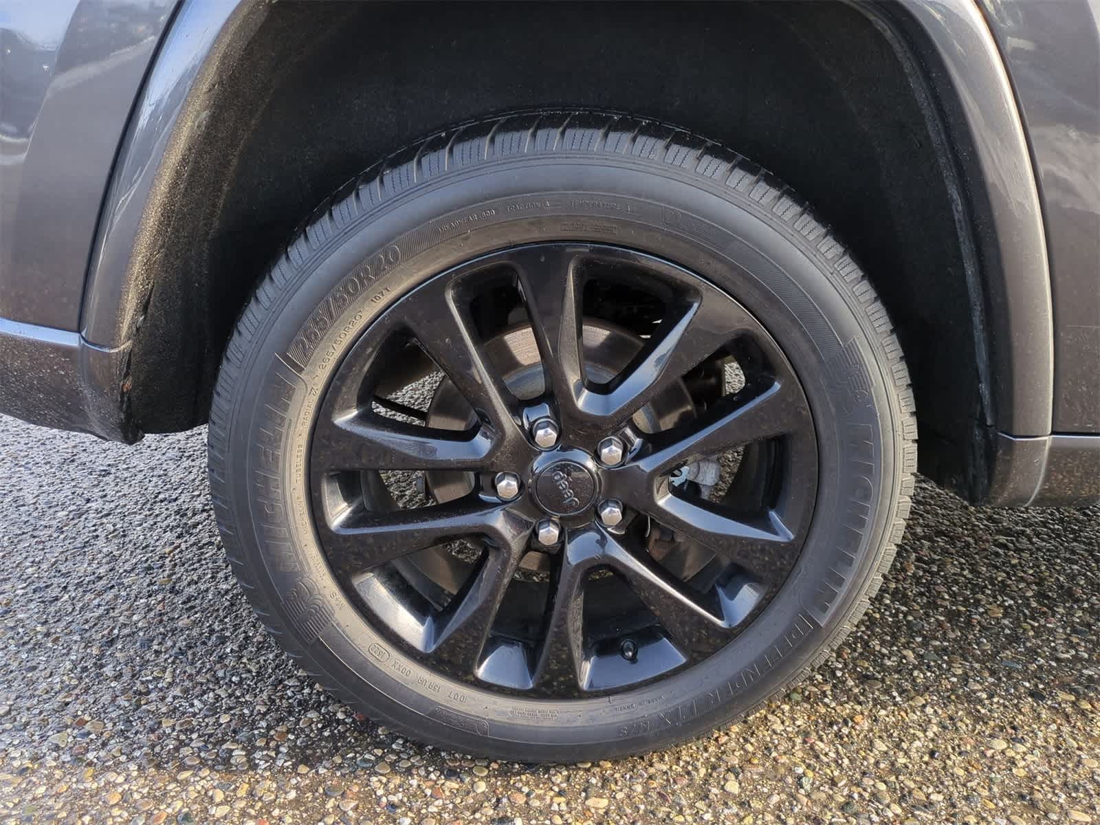 Thumbnail: 2019 Jeep Grand Cherokee - 14