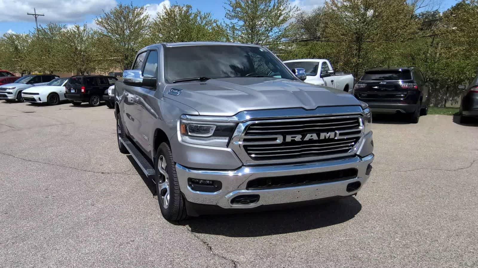 Thumbnail: 2023 RAM 1500 - 3