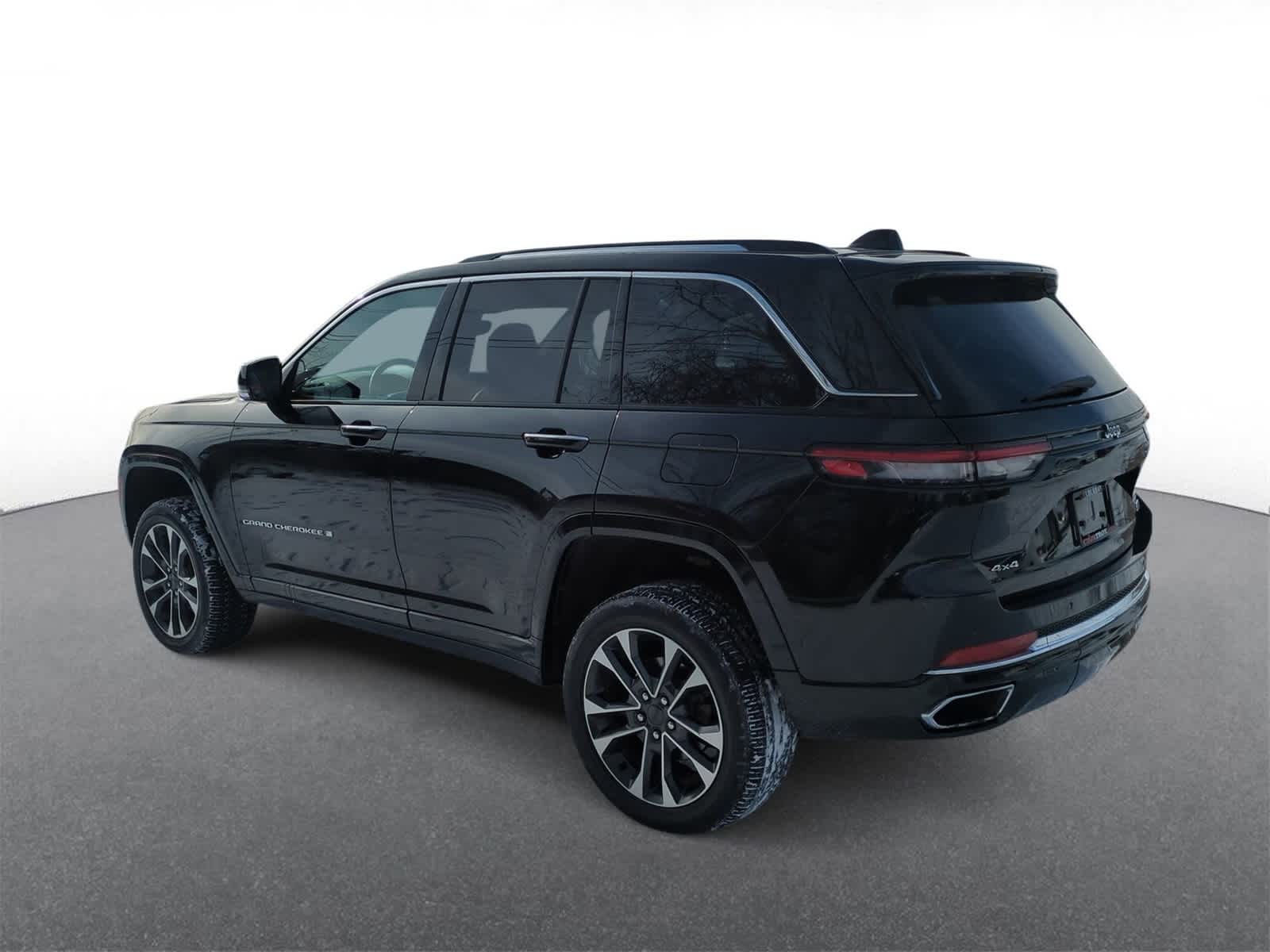 Thumbnail: 2023 Jeep Grand Cherokee - 6