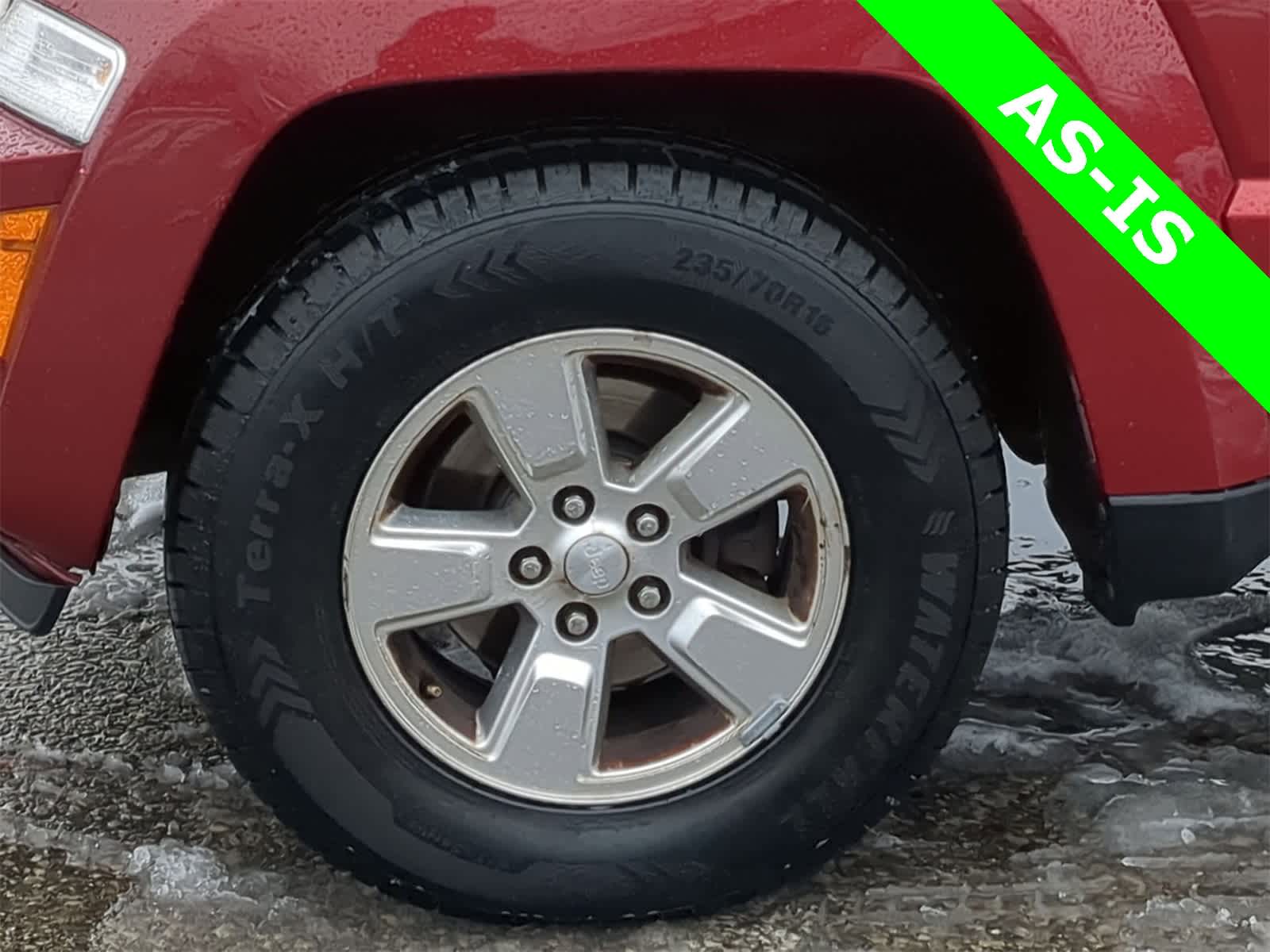 Thumbnail: 2010 Jeep Liberty - 21