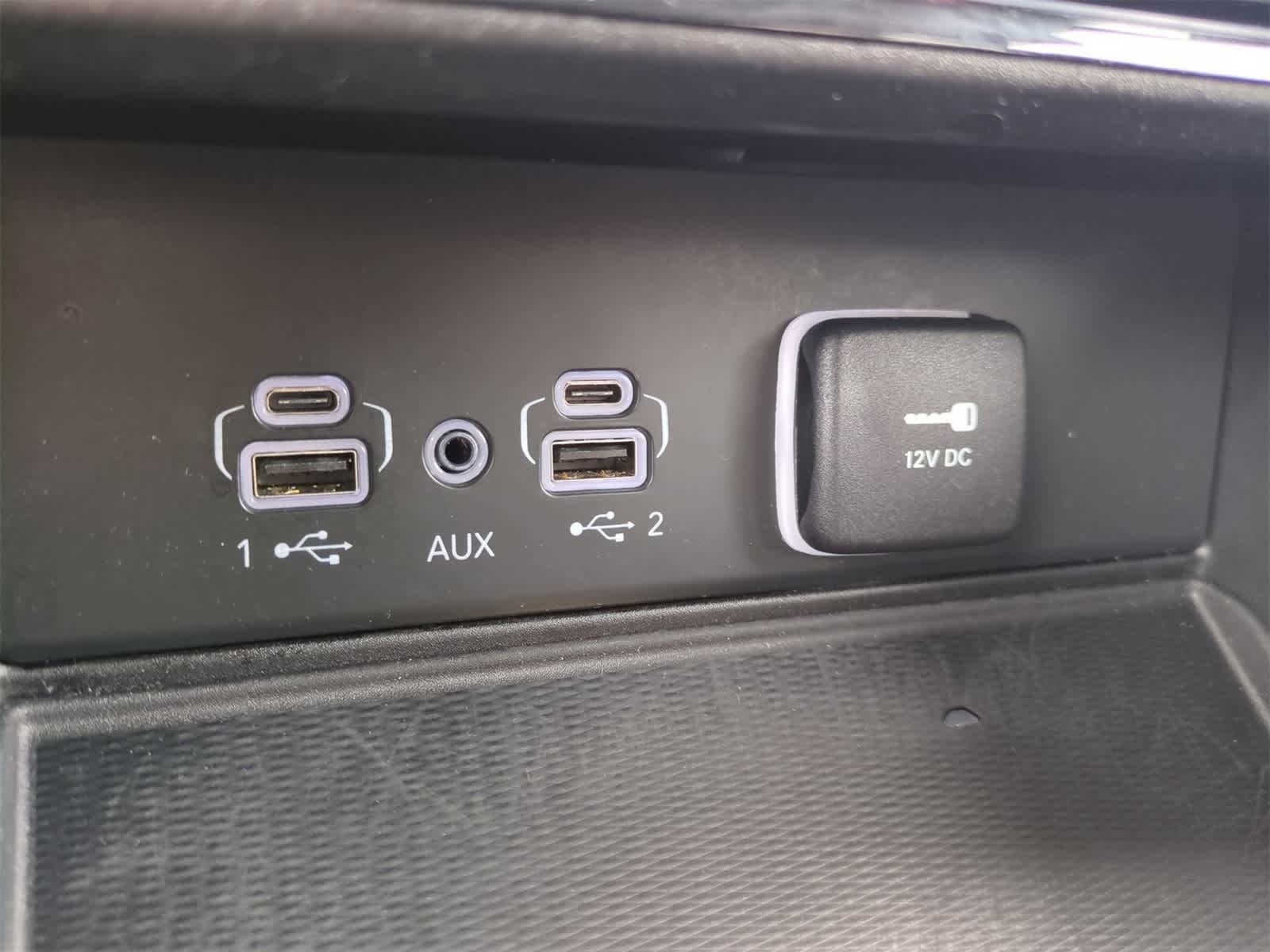 Thumbnail: 2023 Jeep Grand Cherokee - 31