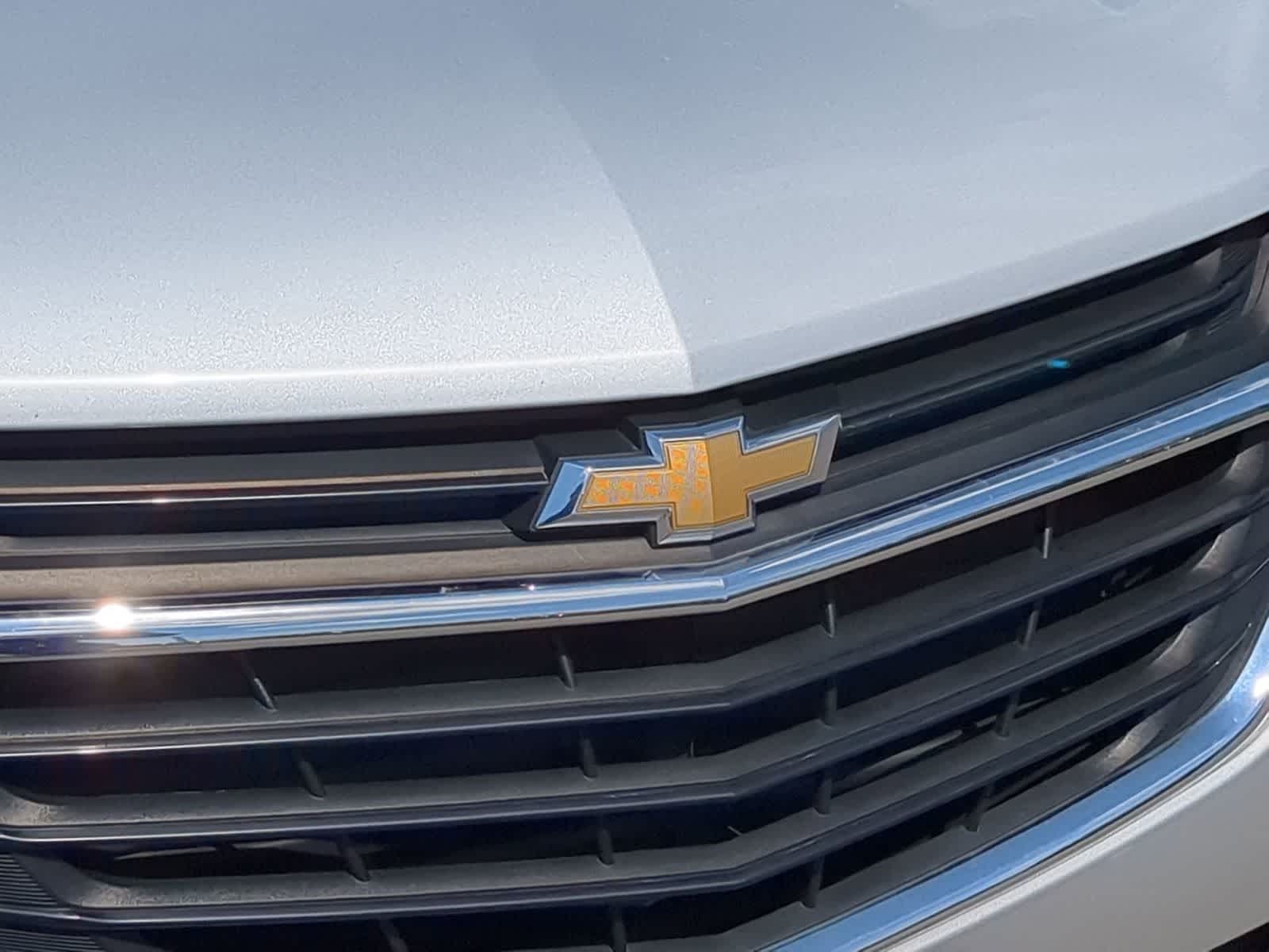 Thumbnail: 2021 Chevrolet Equinox - 12