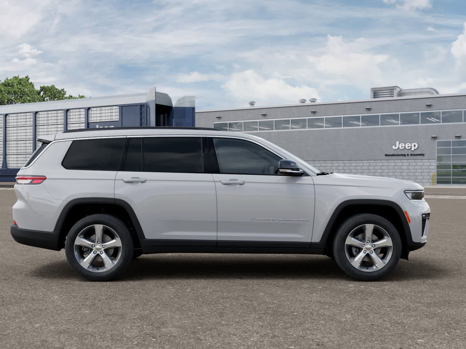 Thumbnail: 2026 Jeep Grand Cherokee L - 21