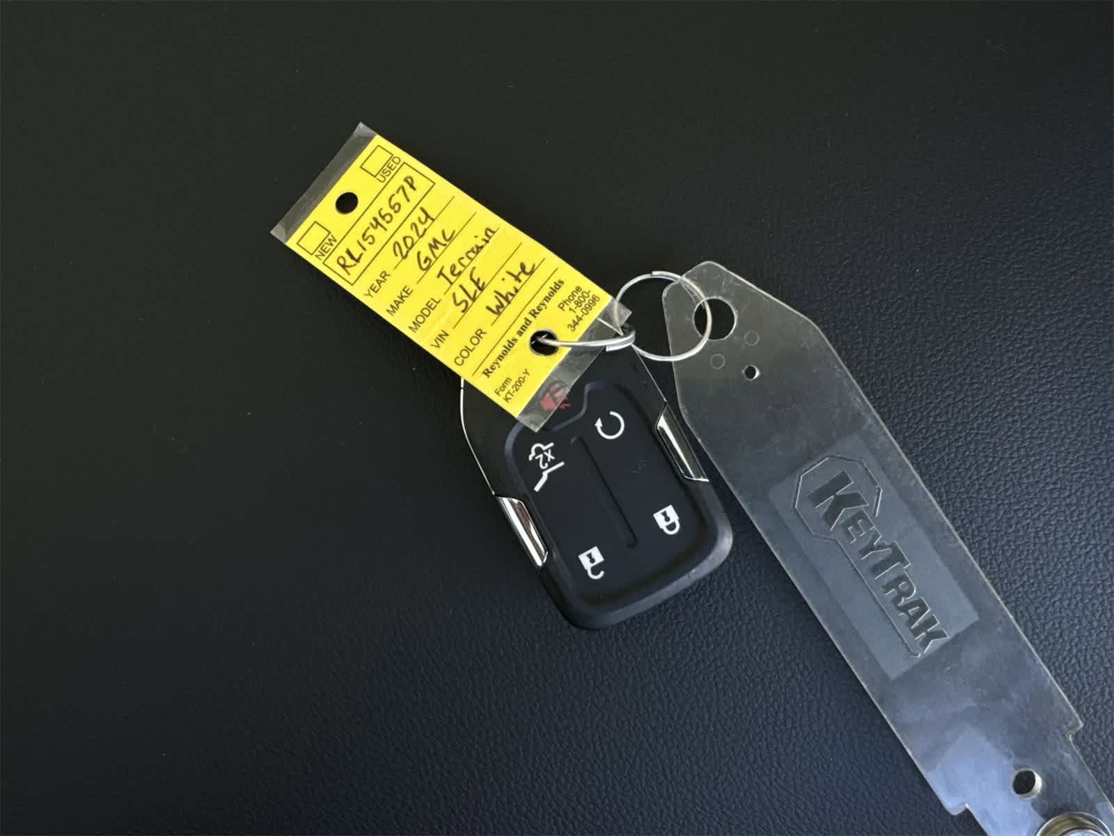 Thumbnail: 2024 GMC Terrain - 35