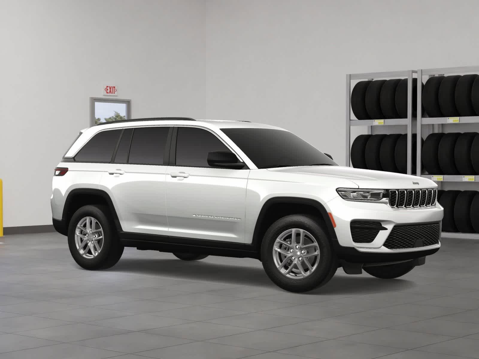 2025 Jeep Grand Cherokee Laredo 7