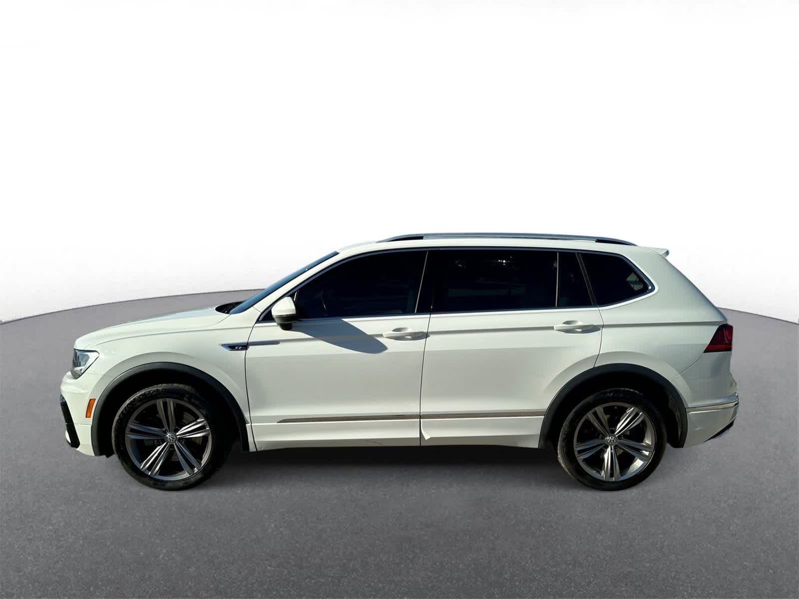 Thumbnail: 2019 Volkswagen Tiguan - 5