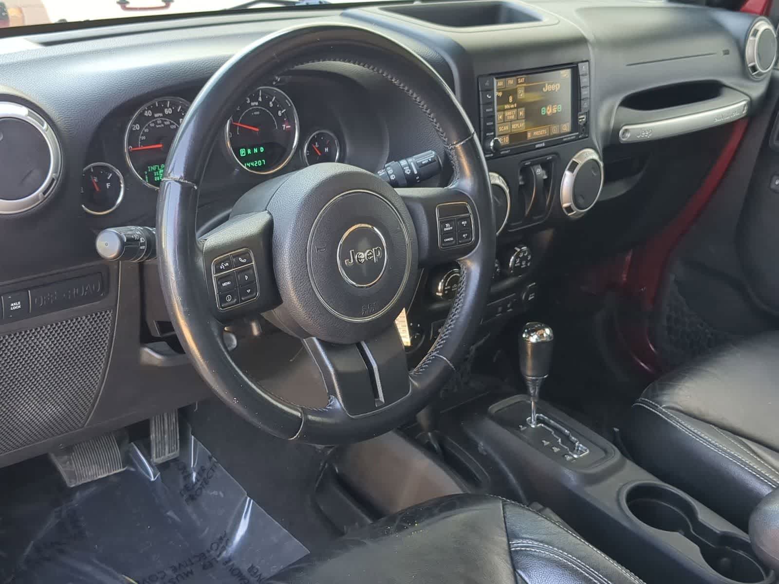 Thumbnail: 2013 Jeep Wrangler - 10