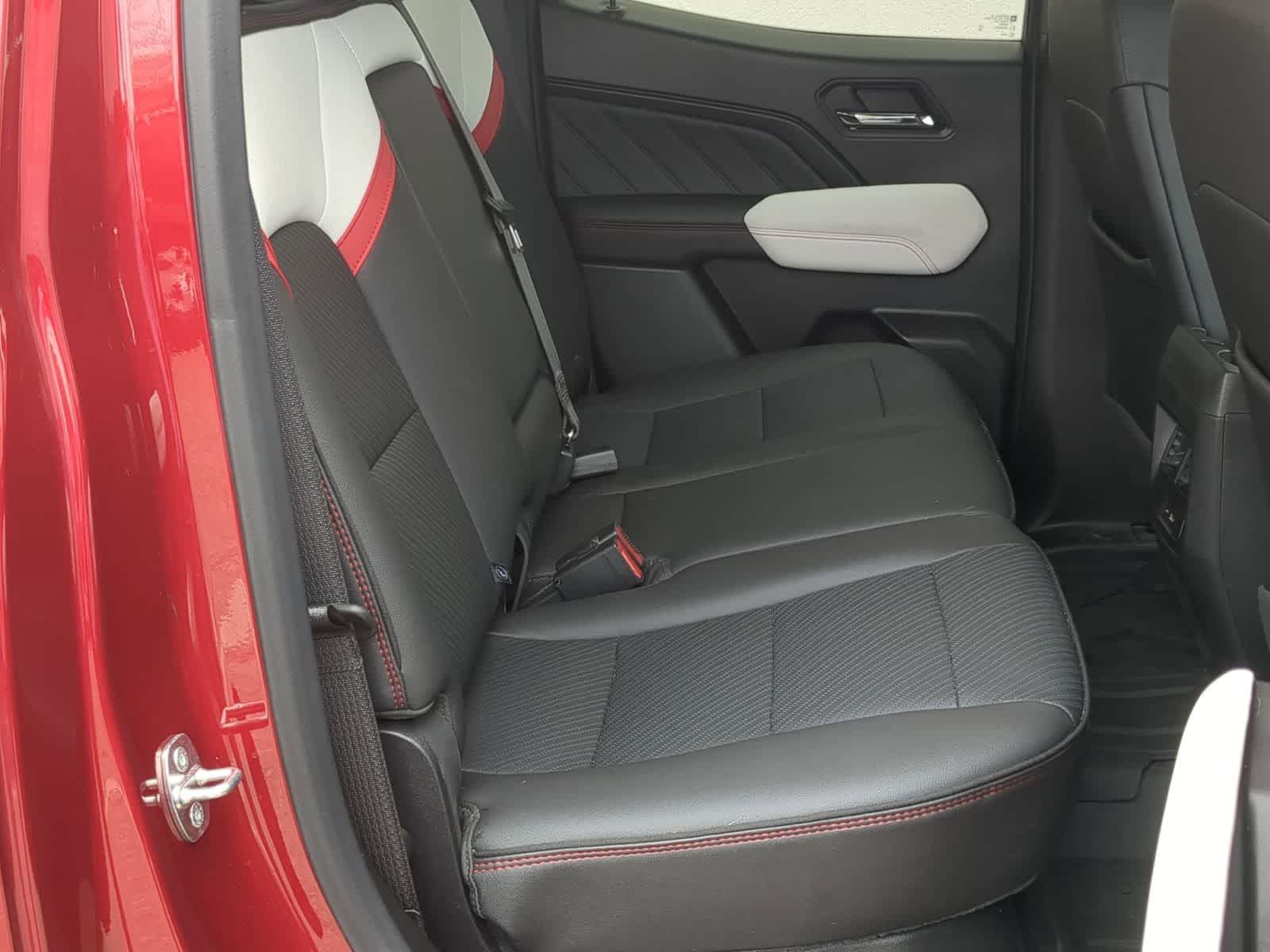 Thumbnail: 2023 GMC Canyon - 20